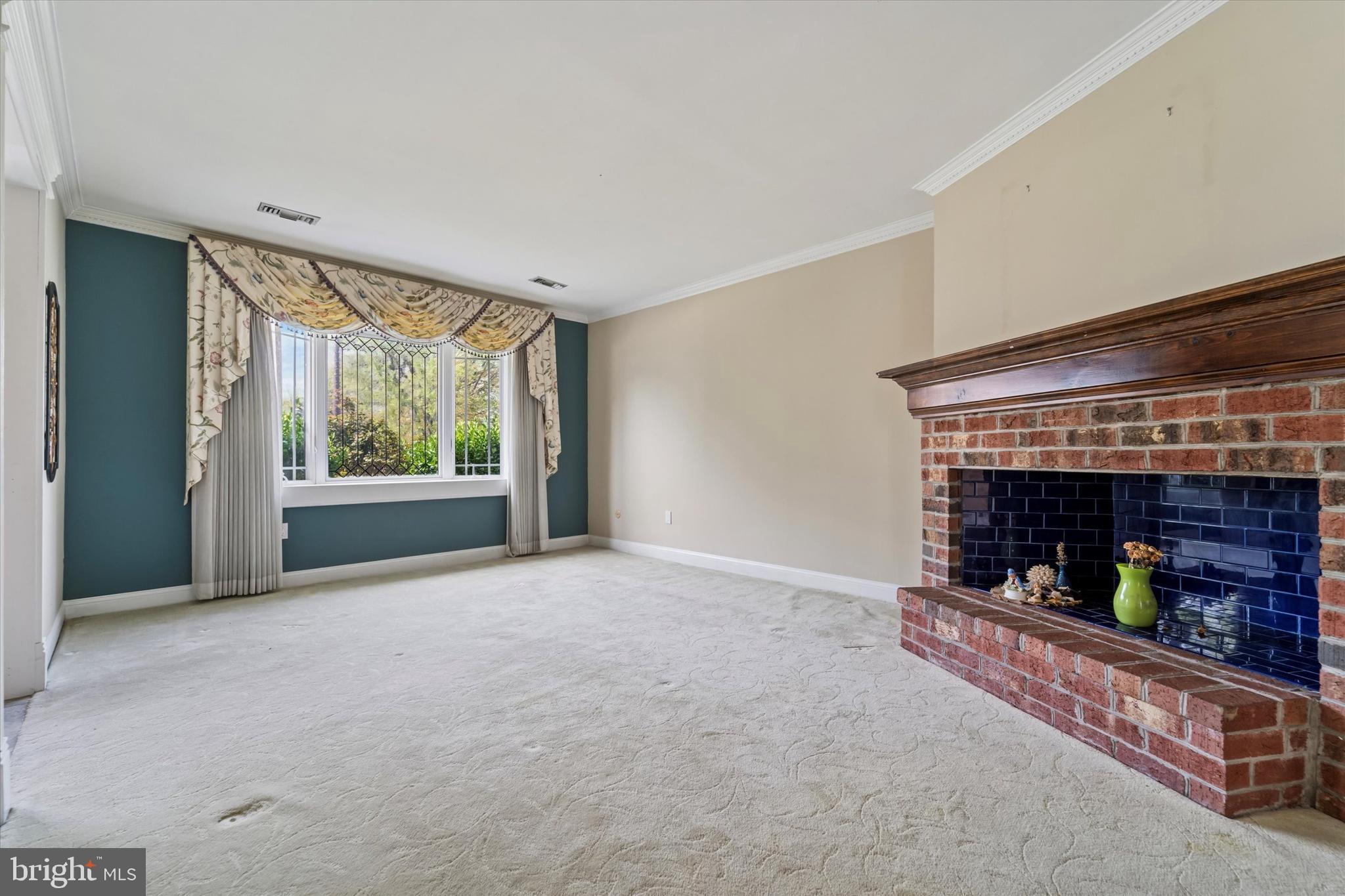 FAIRBRIDGE - Residential