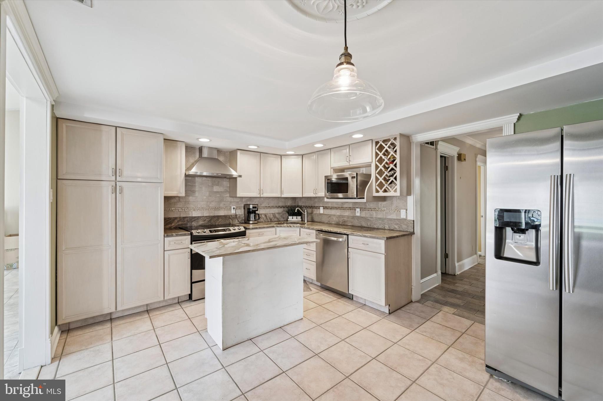 FAIRBRIDGE - Residential