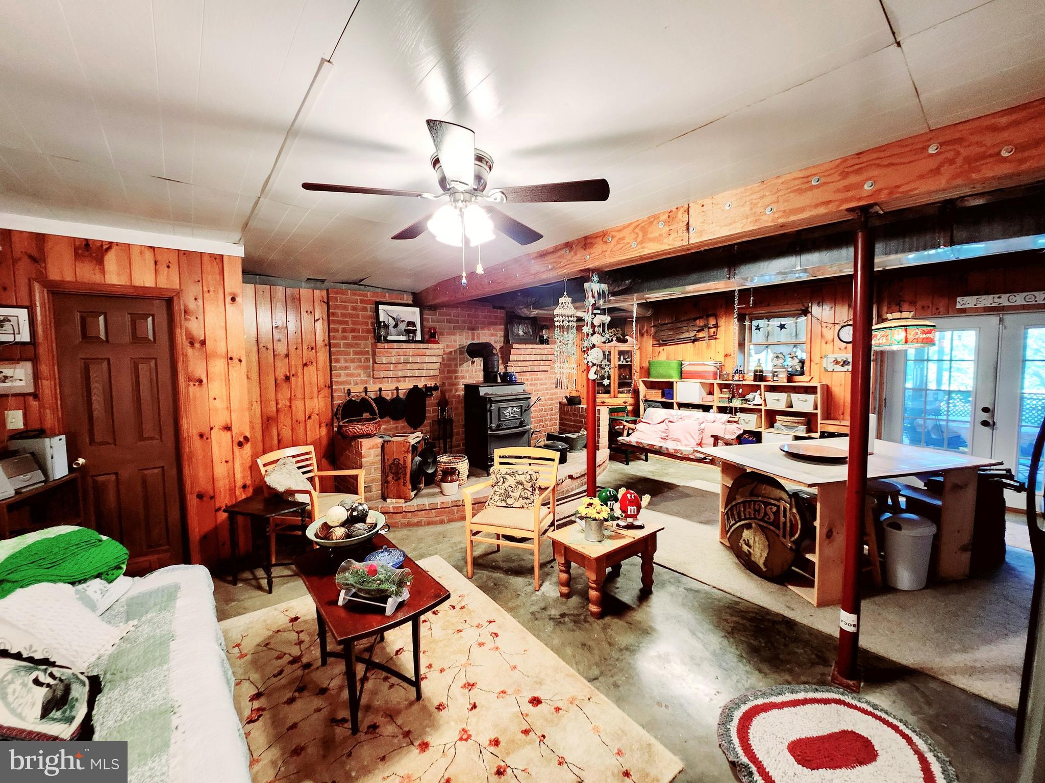 BACK CREEK - Residential