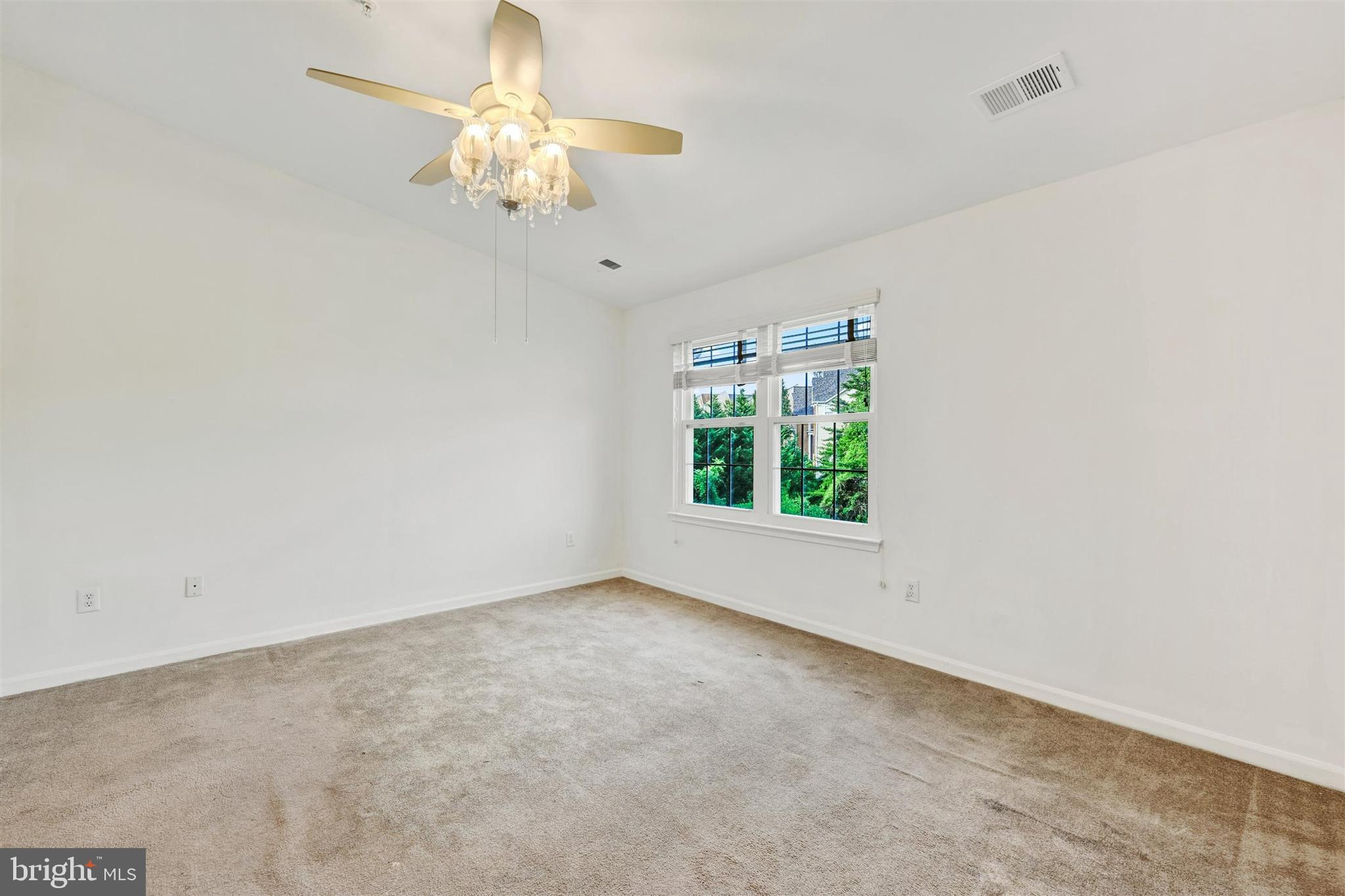 ANDOVER / FOXRIDGE - Residential Lease