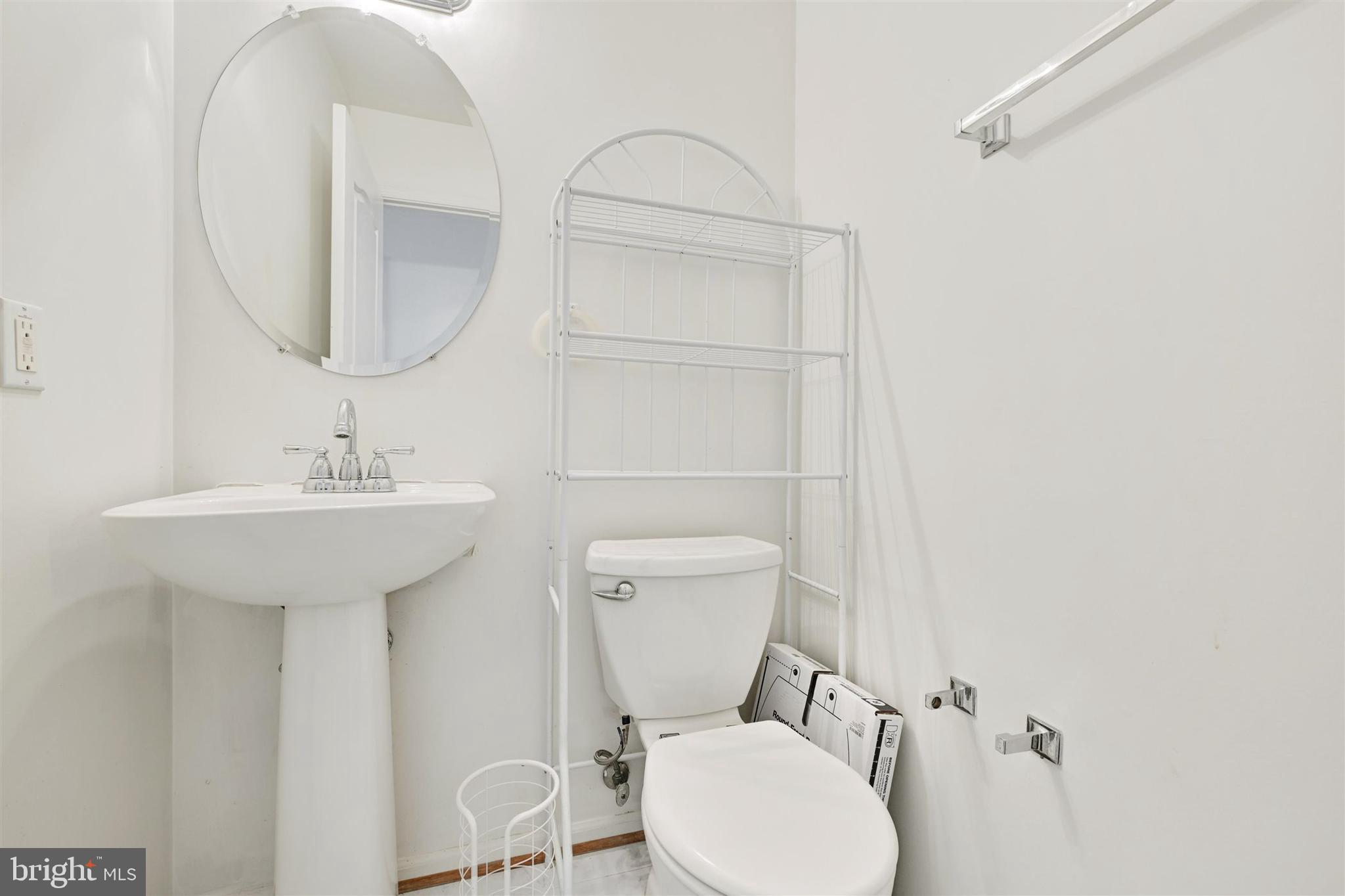 ANDOVER / FOXRIDGE - Residential Lease