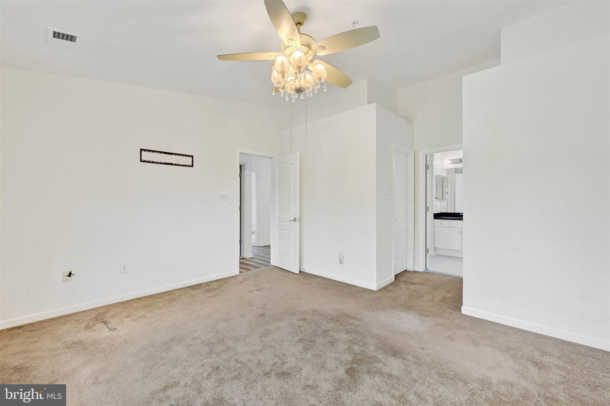 ANDOVER / FOXRIDGE - Residential Lease