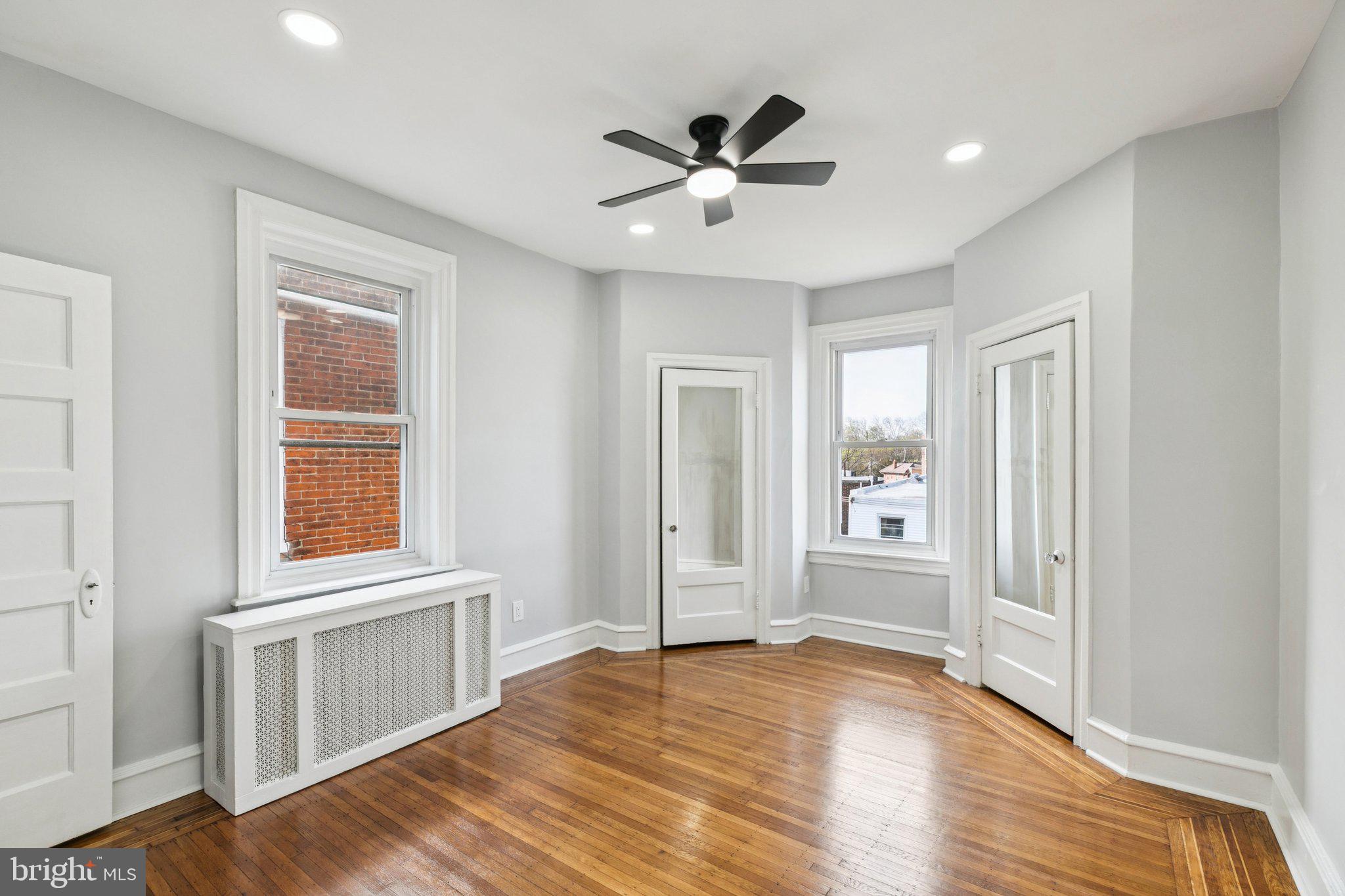 COBBS CREEK - Residential