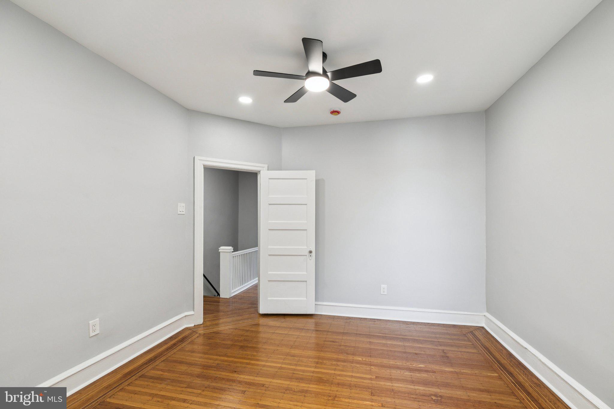 COBBS CREEK - Residential