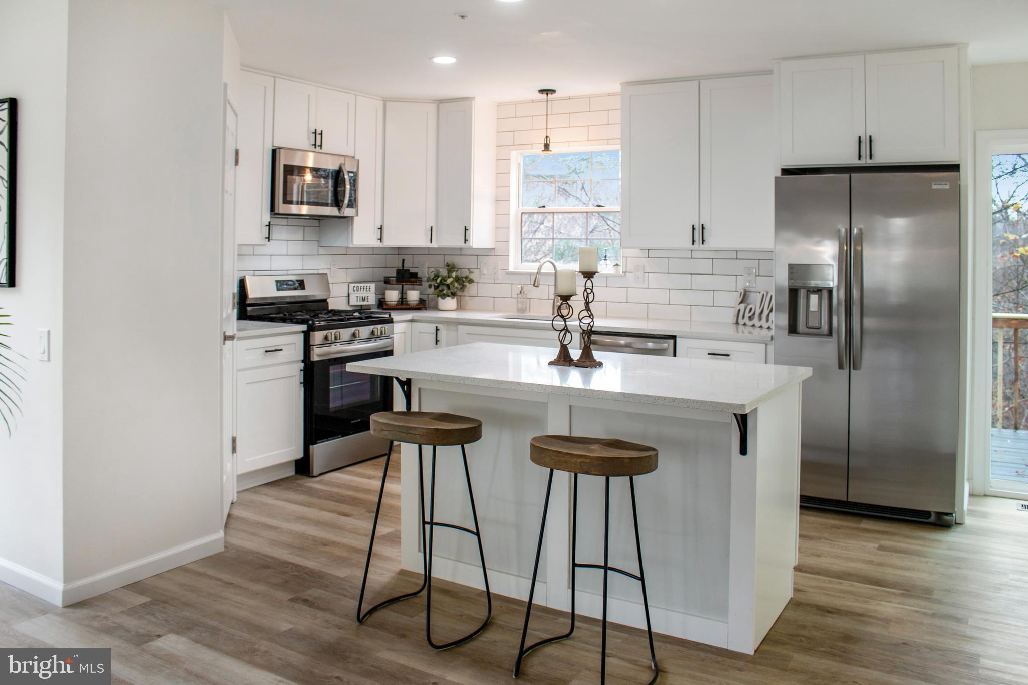 SPRING RIDGE - Residential