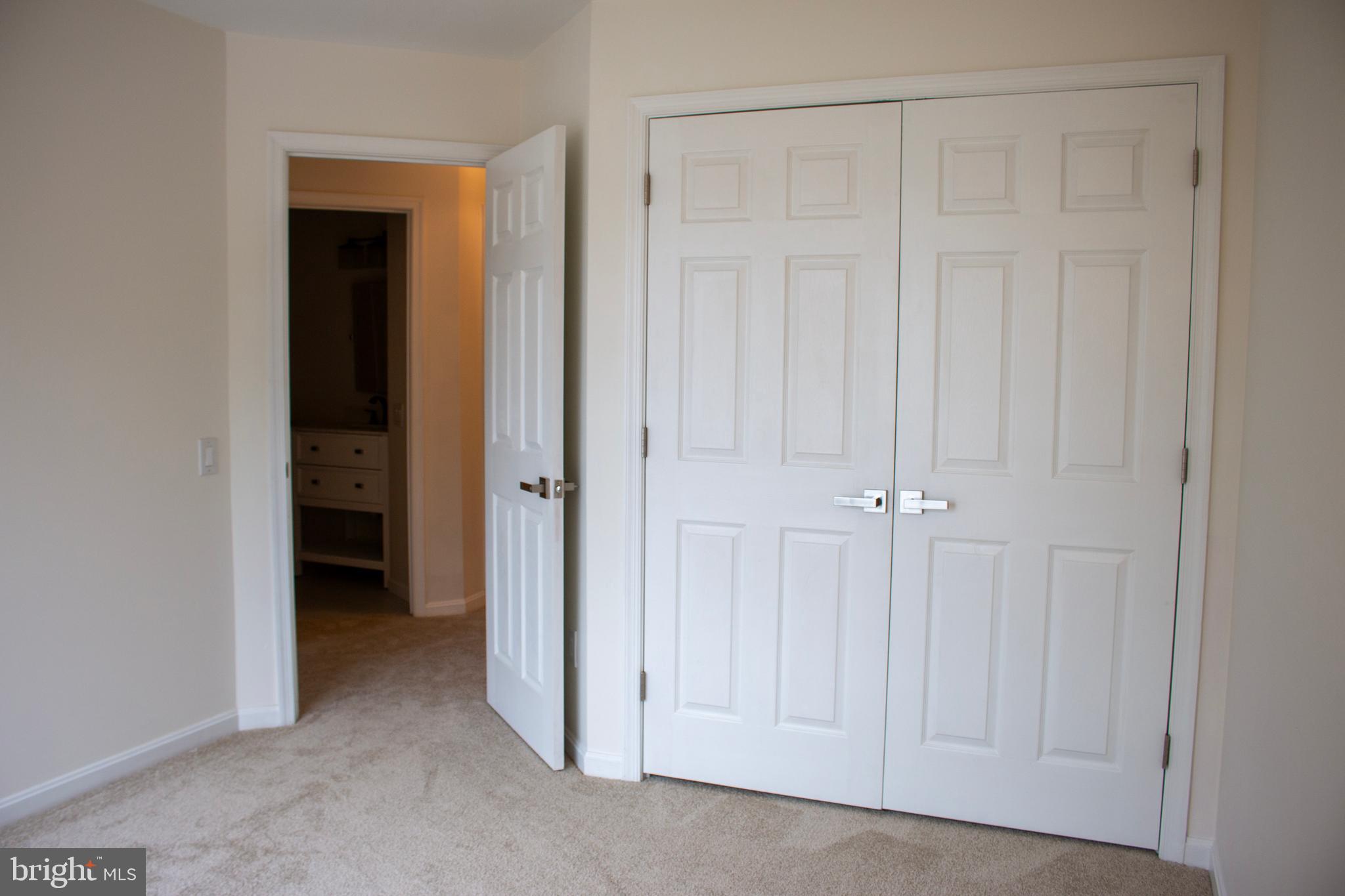 SPRING RIDGE - Residential