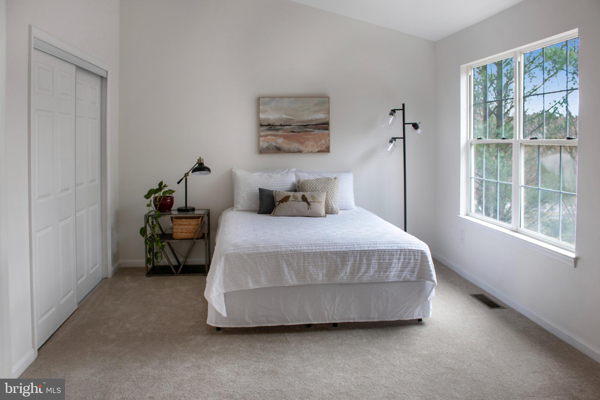 SPRING RIDGE - Residential