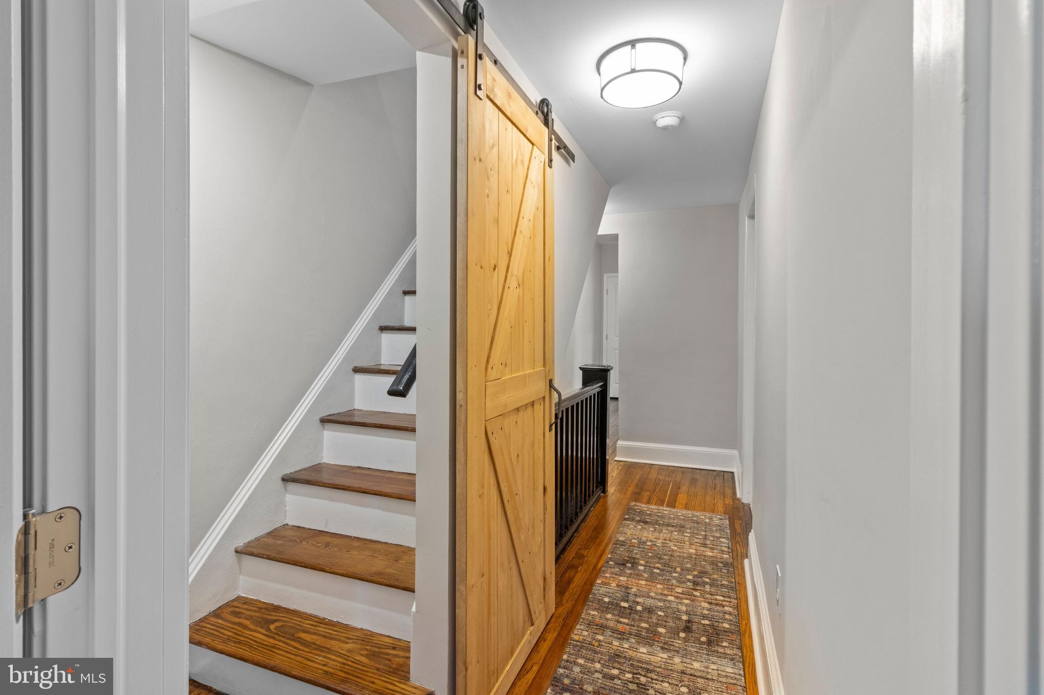 ROXBOROUGH - Residential
