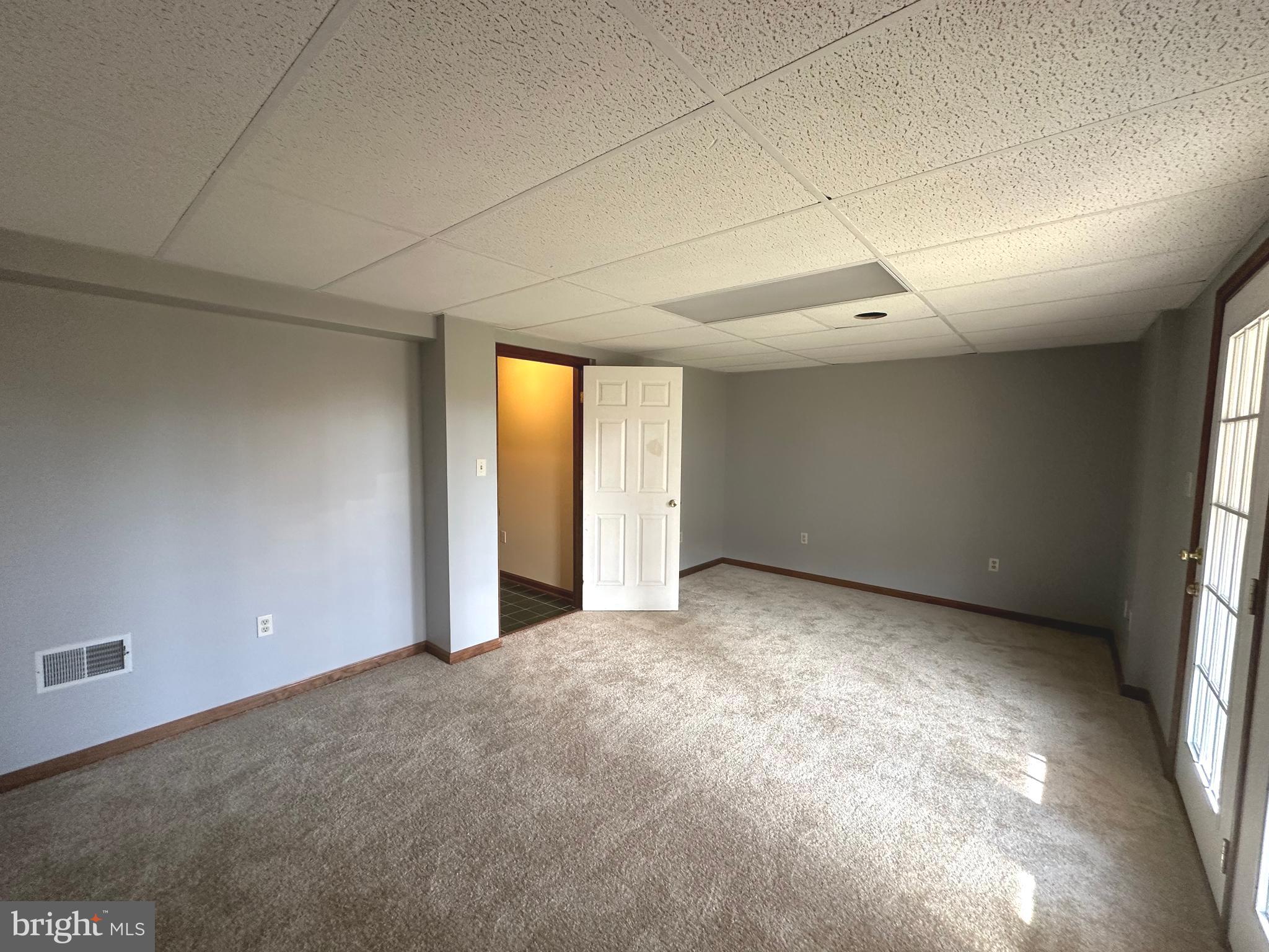 CATOCTIN HIGHLANDS - Residential Lease