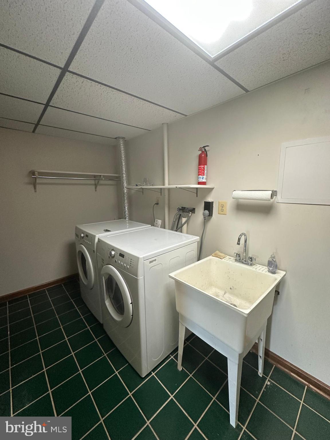 CATOCTIN HIGHLANDS - Residential Lease