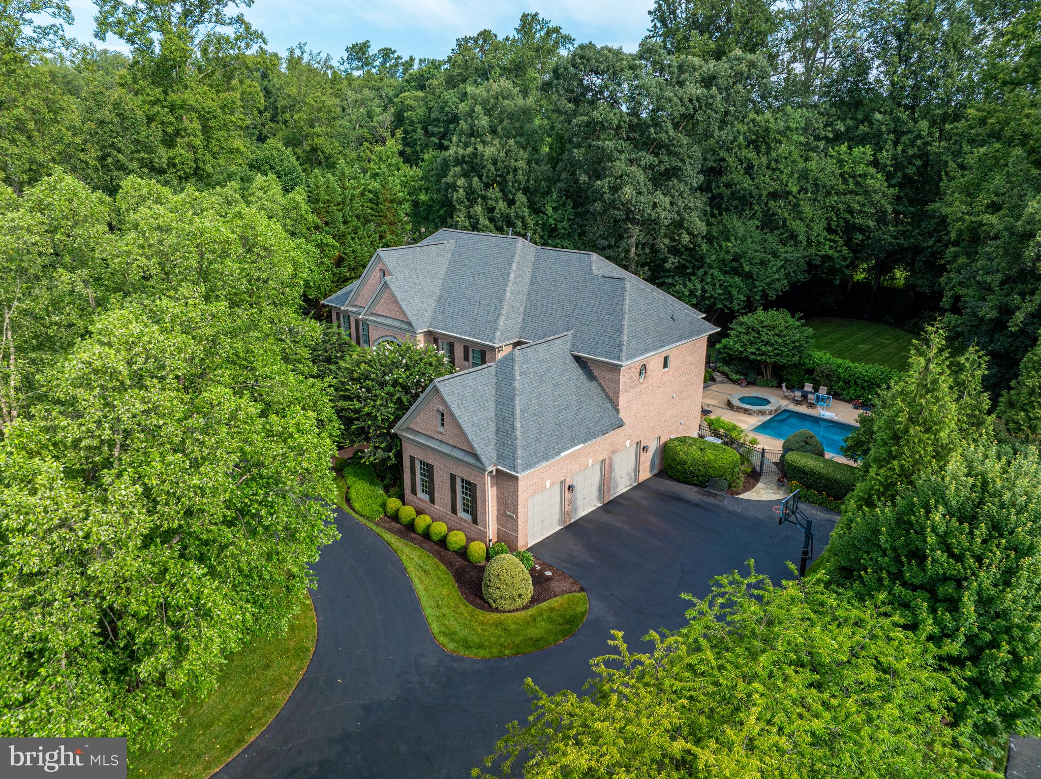 ESTATES AT LONGWOOD - Residential