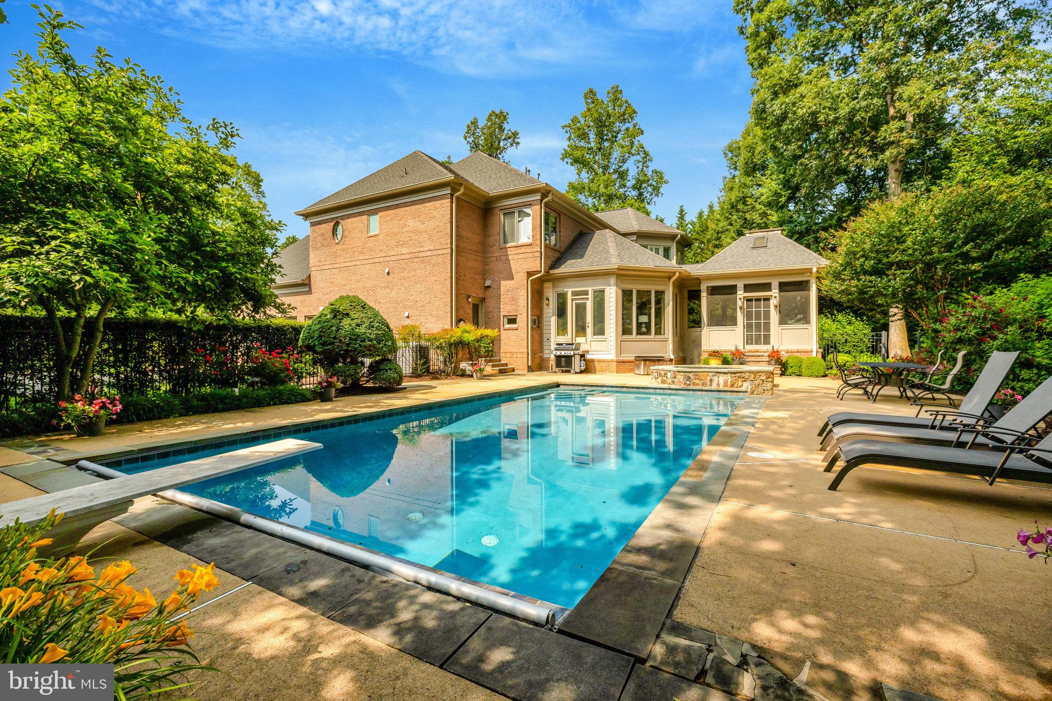 ESTATES AT LONGWOOD - Residential