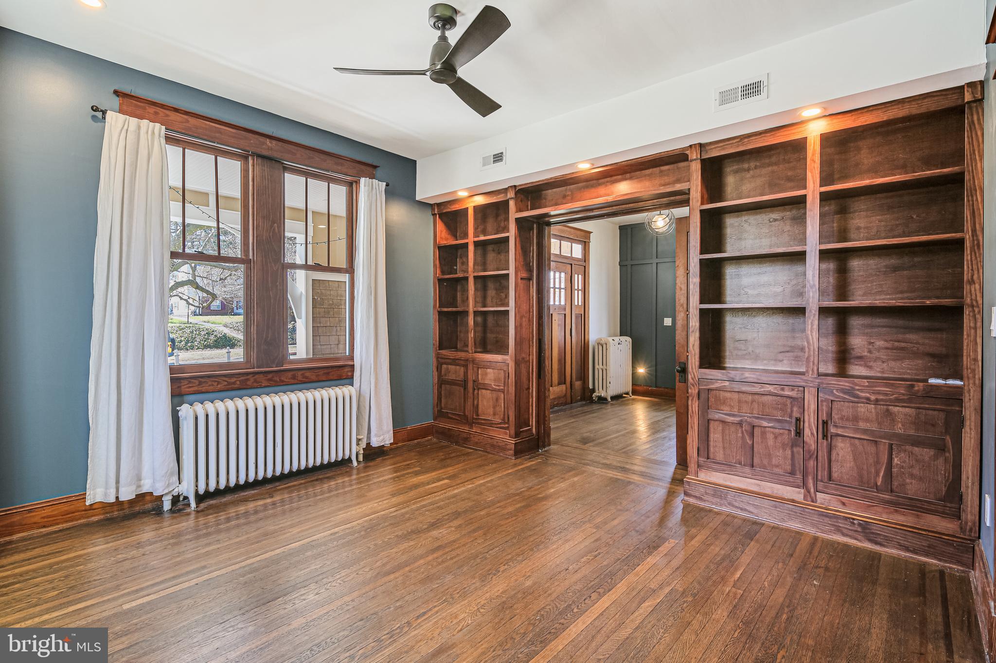 OVERBROOK - Residential