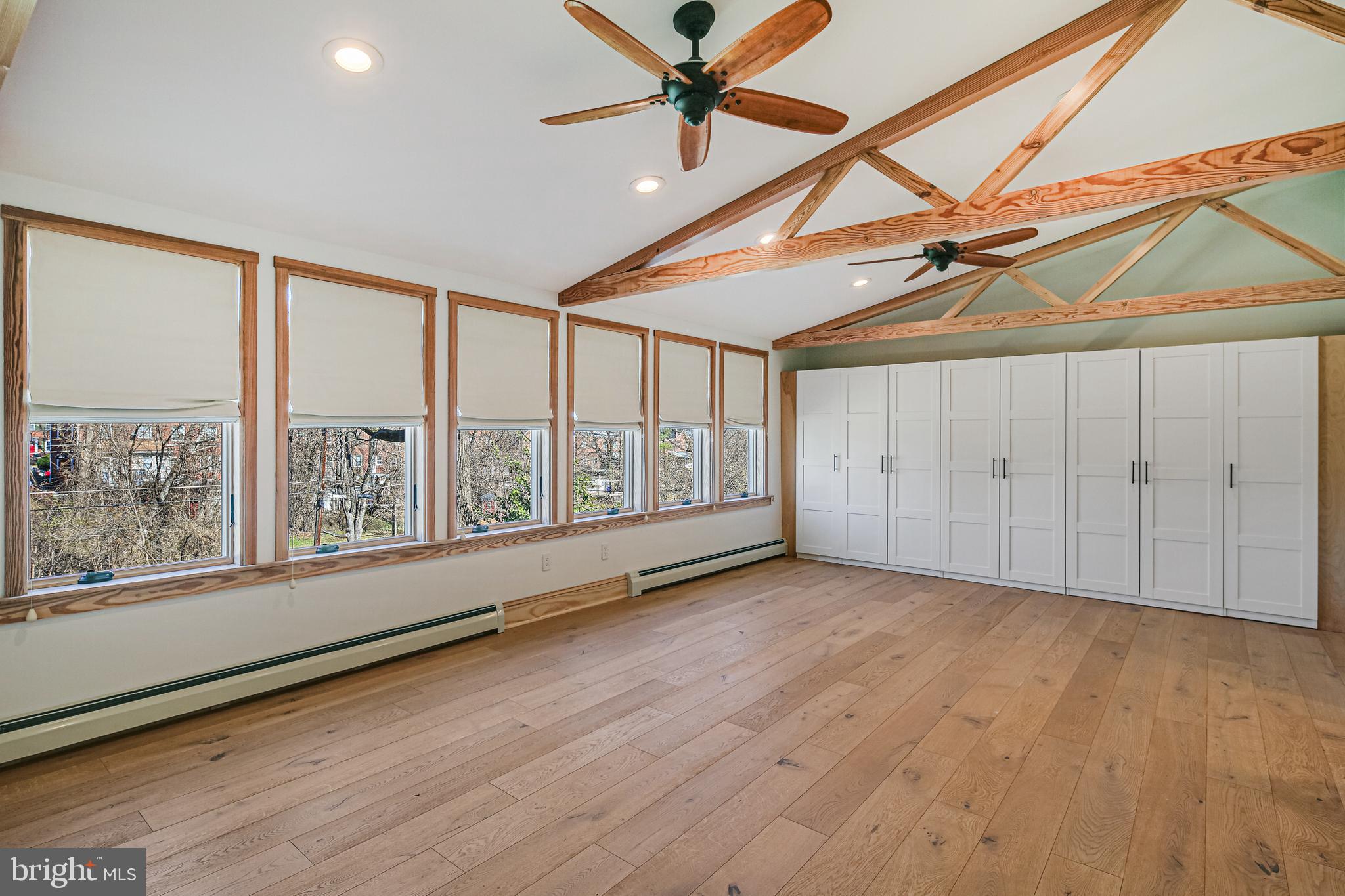 OVERBROOK - Residential