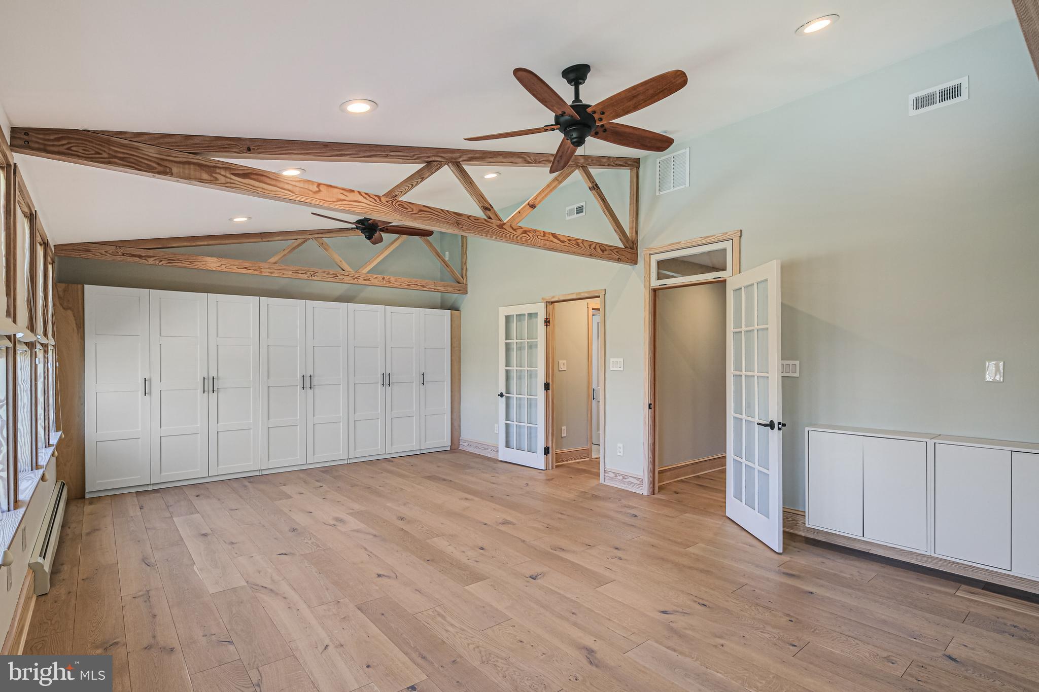 OVERBROOK - Residential