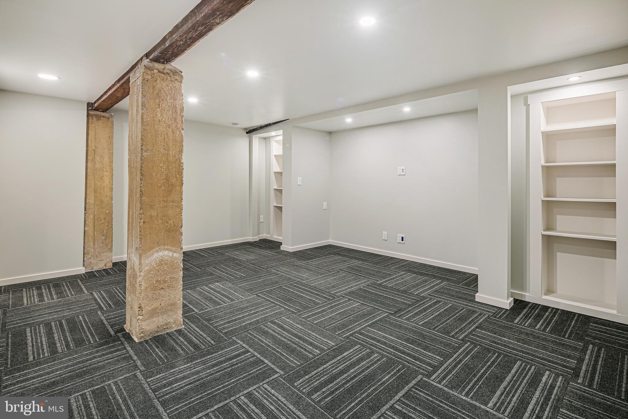 OVERBROOK - Residential