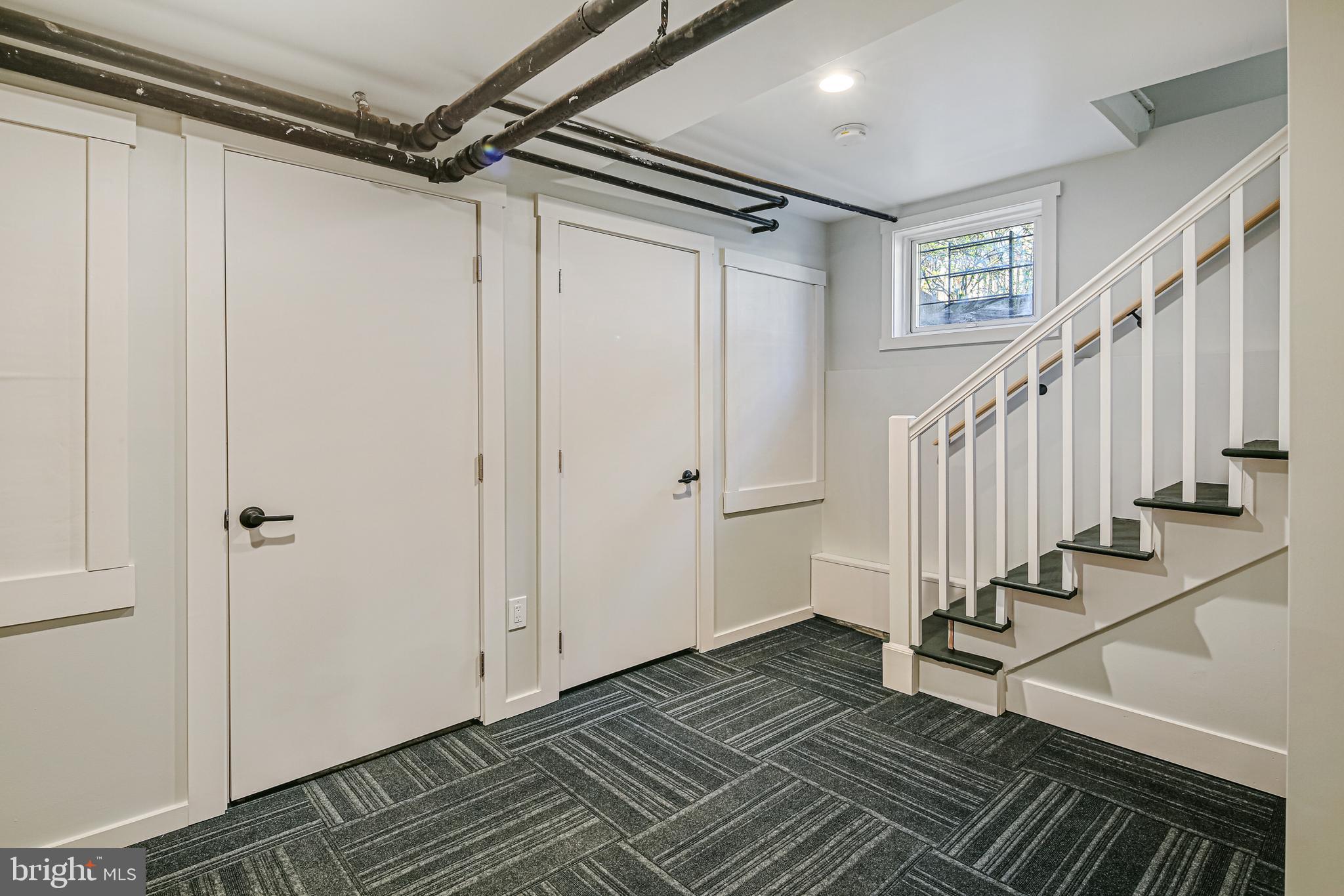 OVERBROOK - Residential