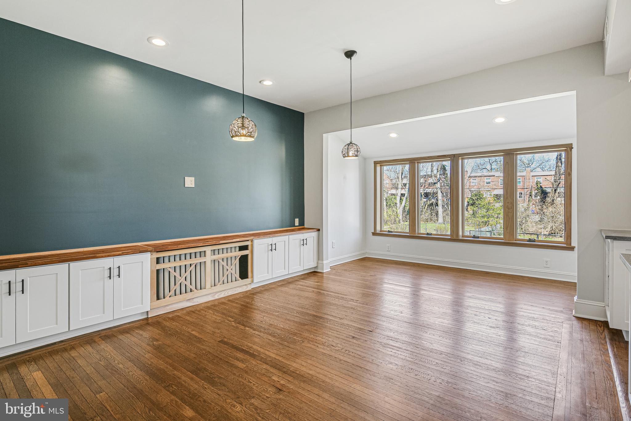 OVERBROOK - Residential