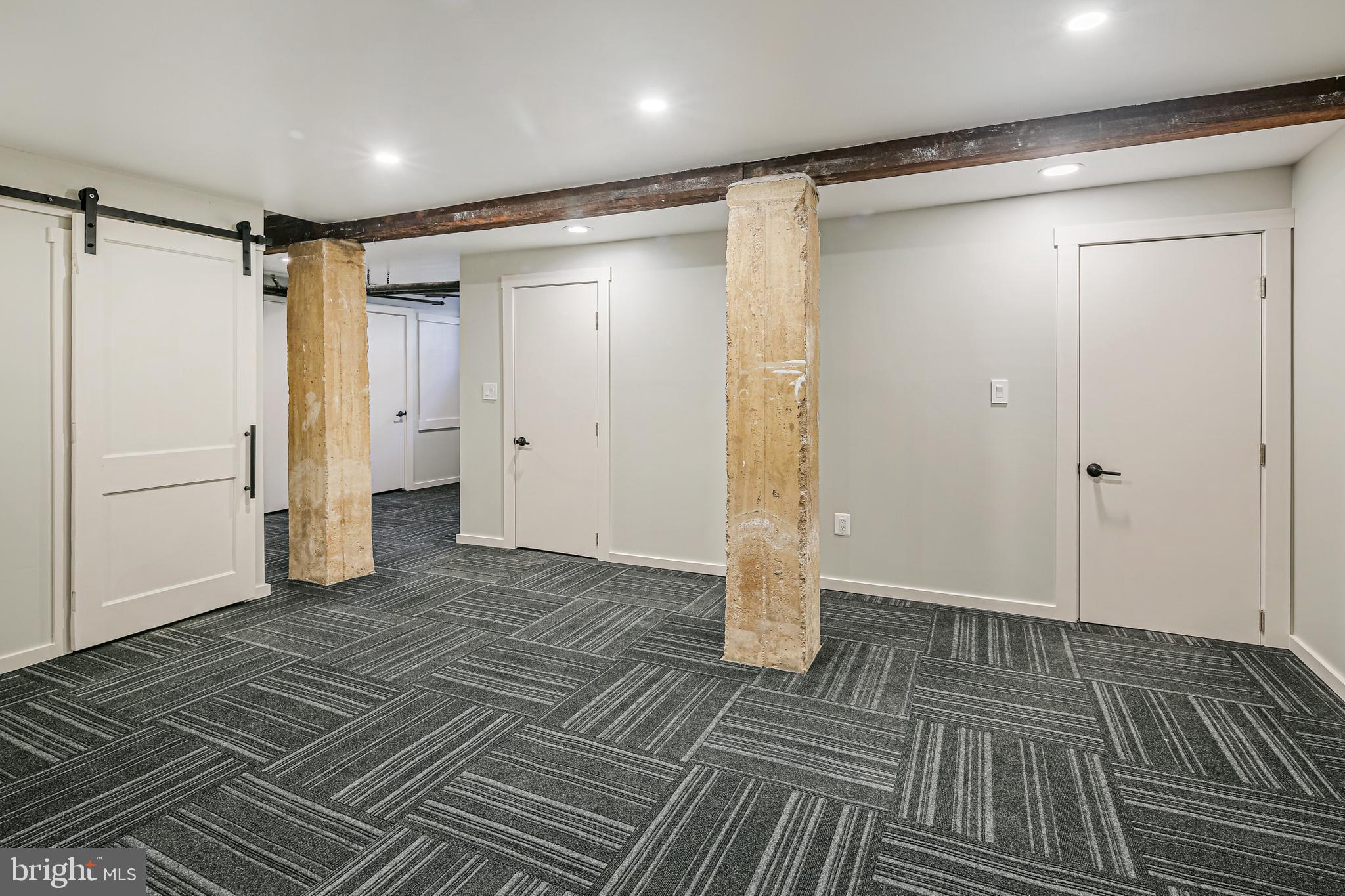 OVERBROOK - Residential