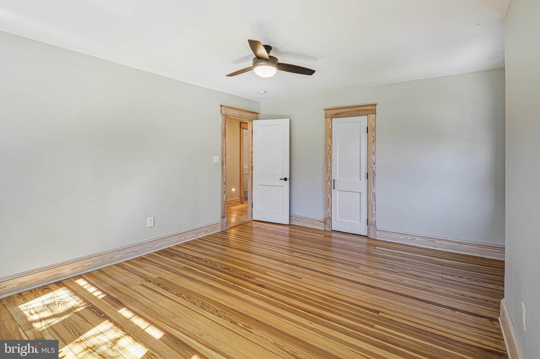 OVERBROOK - Residential