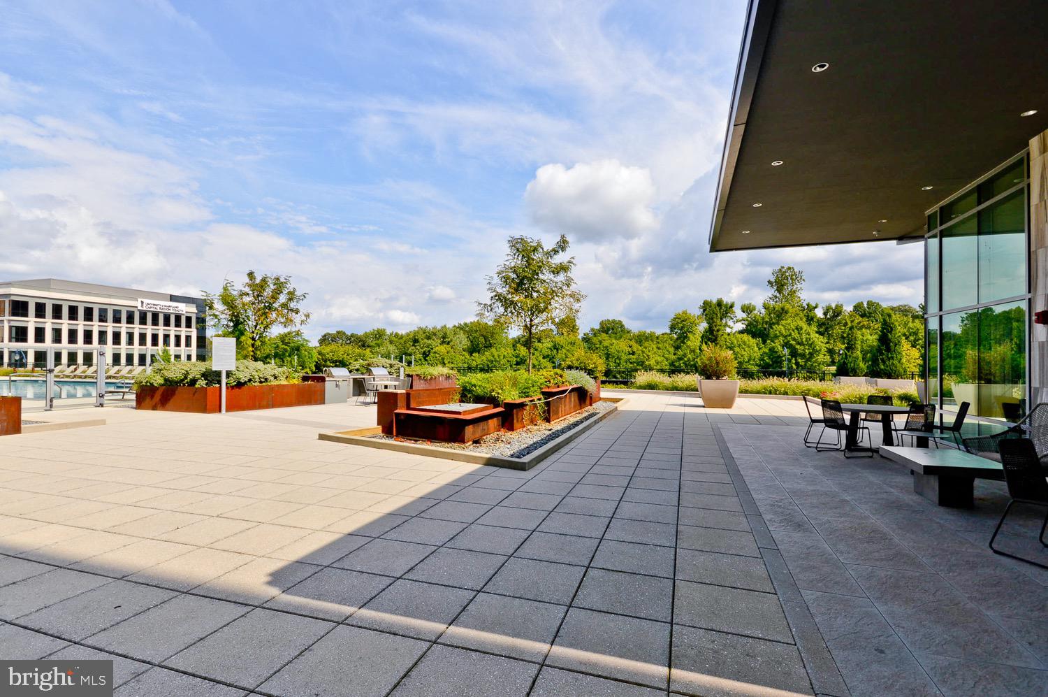 NATIONAL HARBOR - Residential