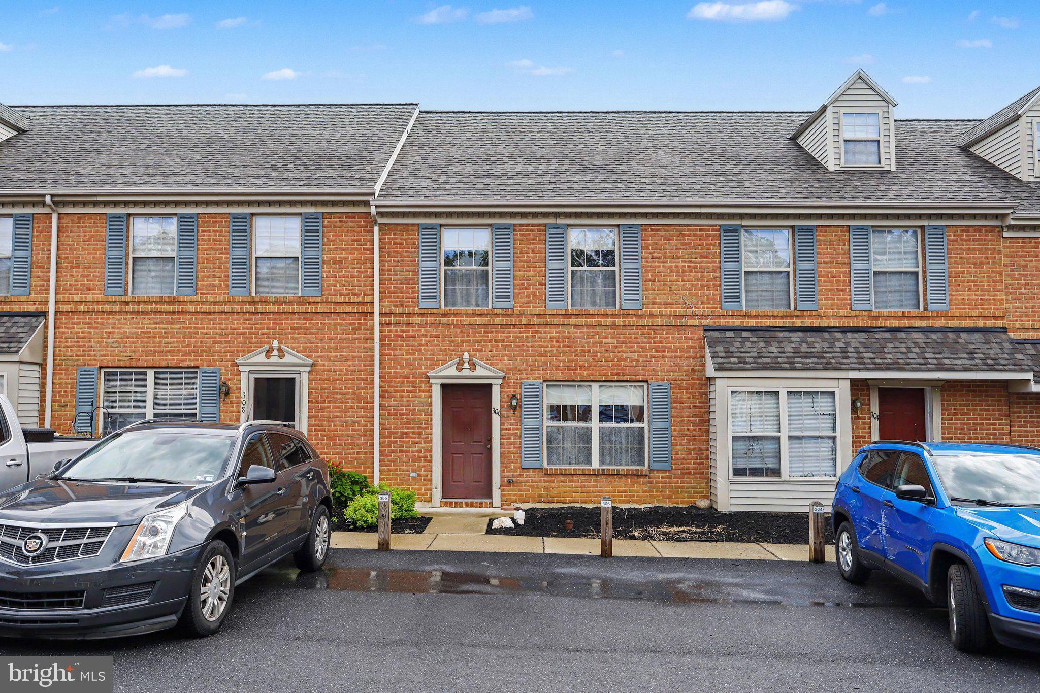 306 MEETINGHOUSE LANE