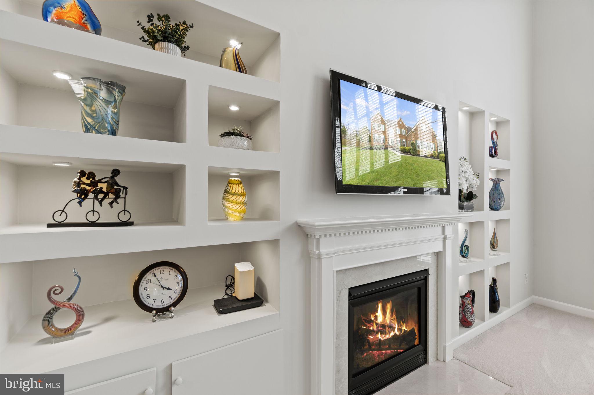 LAKES AT BELLE TERRA - Residential