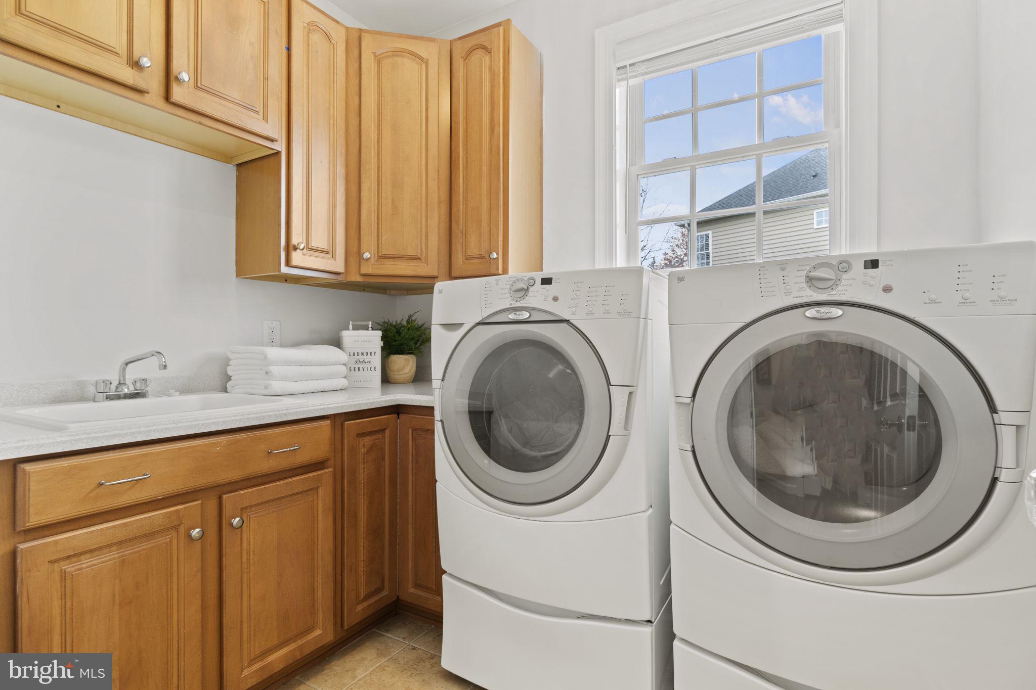 LAKES AT BELLE TERRA - Residential