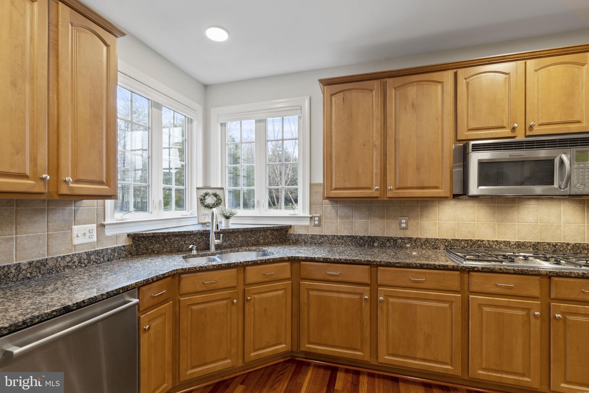 LAKES AT BELLE TERRA - Residential