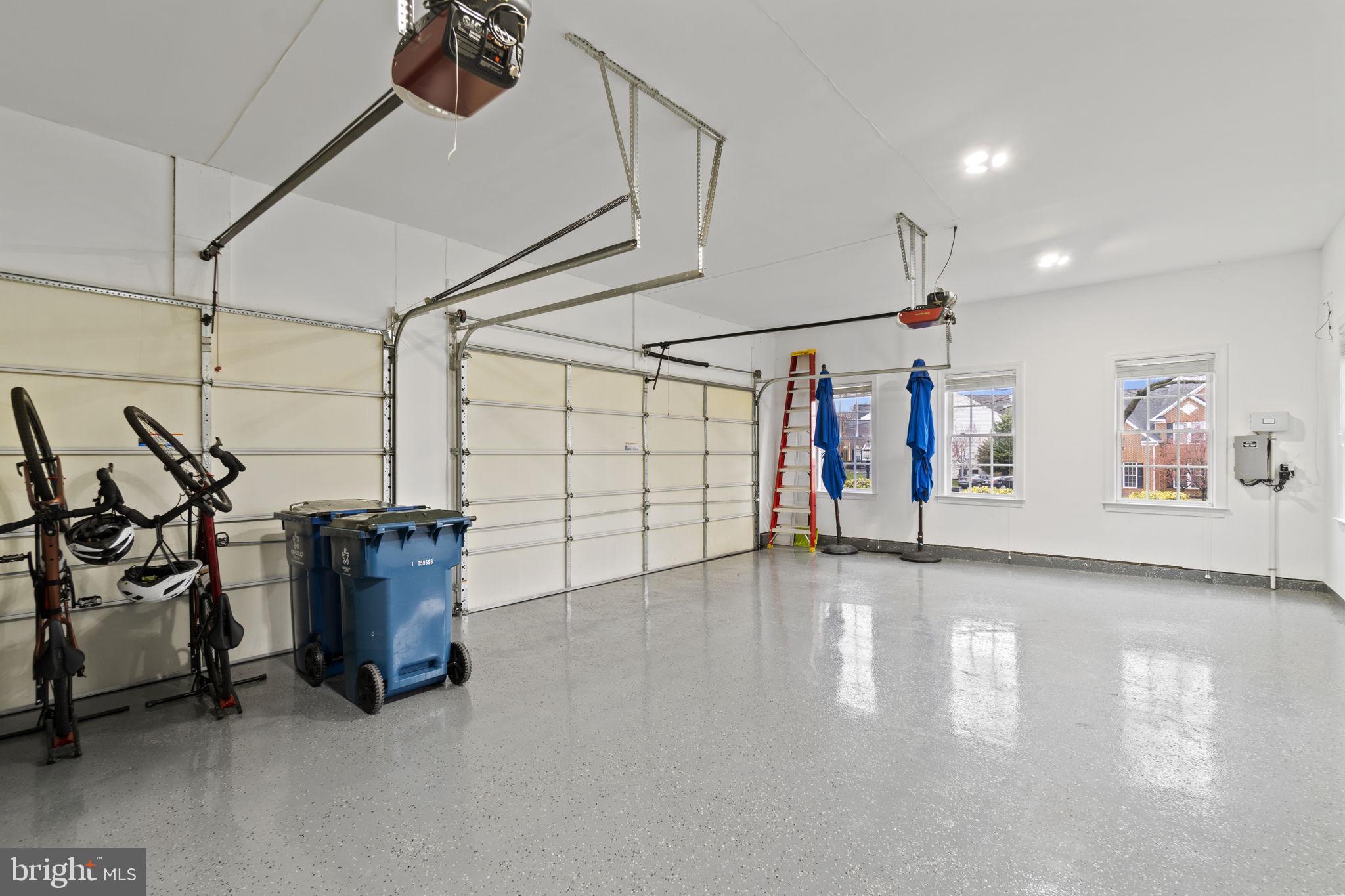 LAKES AT BELLE TERRA - Residential