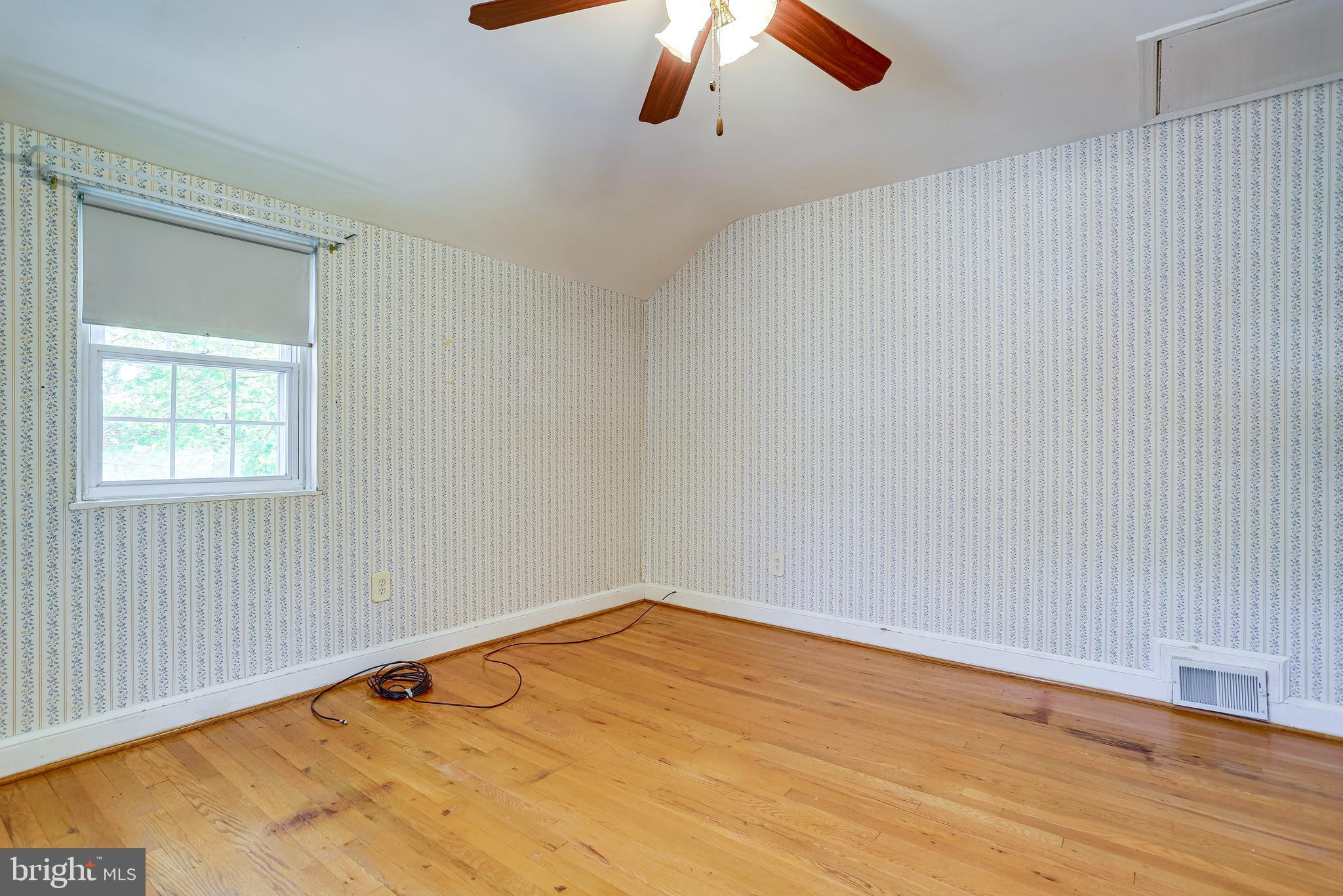 LEEWAY HEIGHTS - Residential