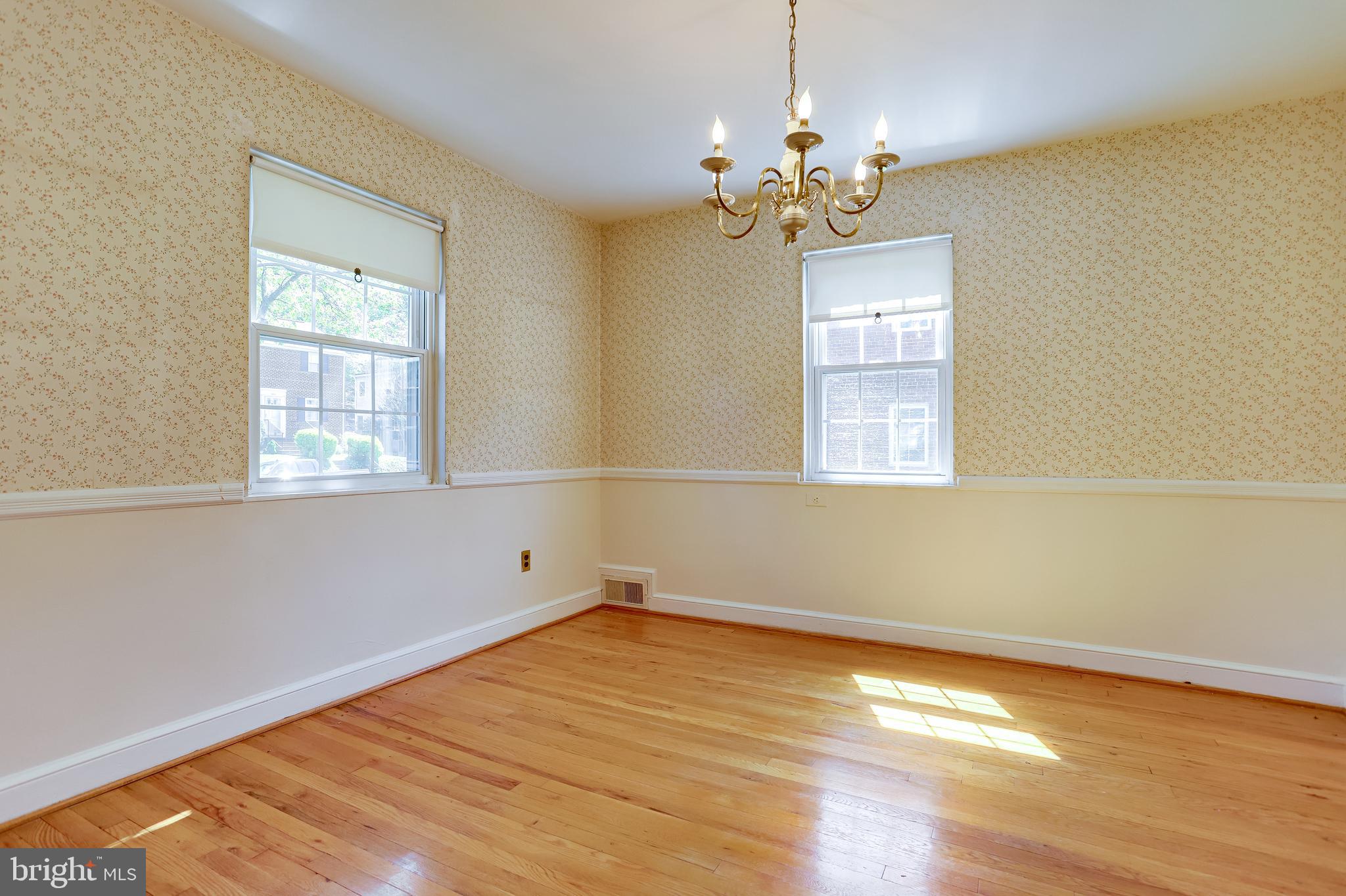 LEEWAY HEIGHTS - Residential