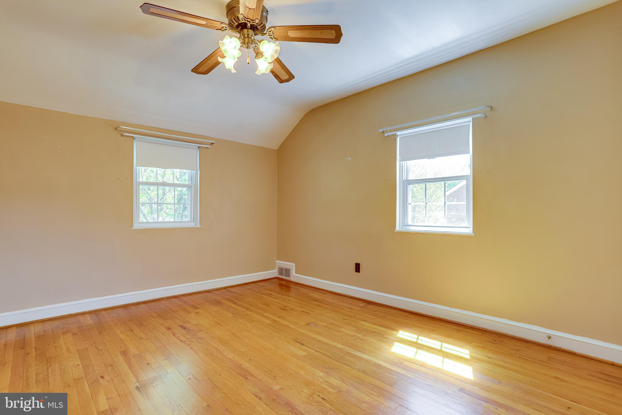 LEEWAY HEIGHTS - Residential