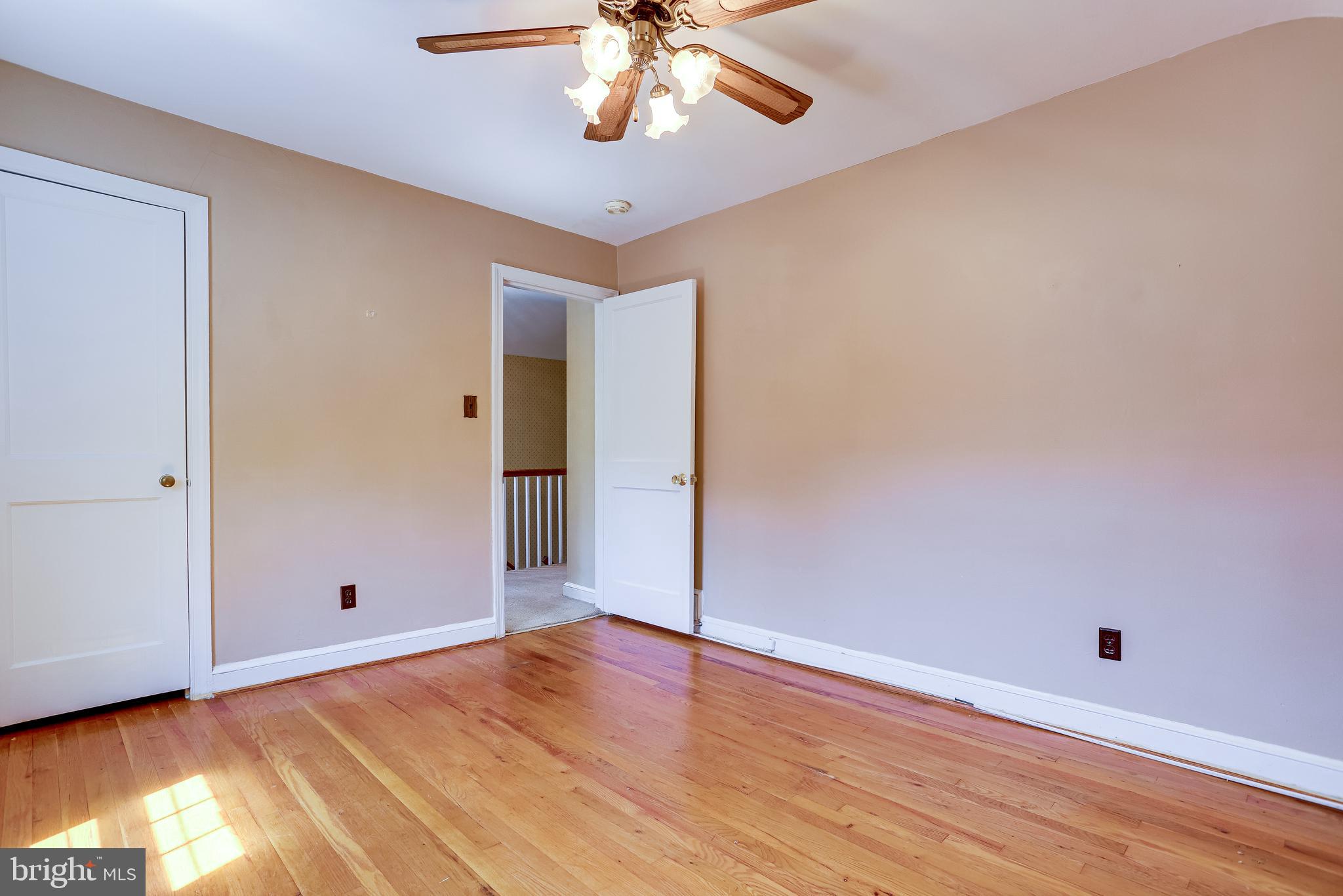 LEEWAY HEIGHTS - Residential