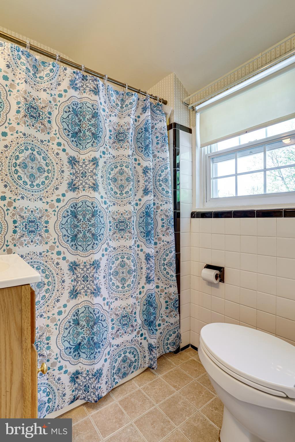 LEEWAY HEIGHTS - Residential