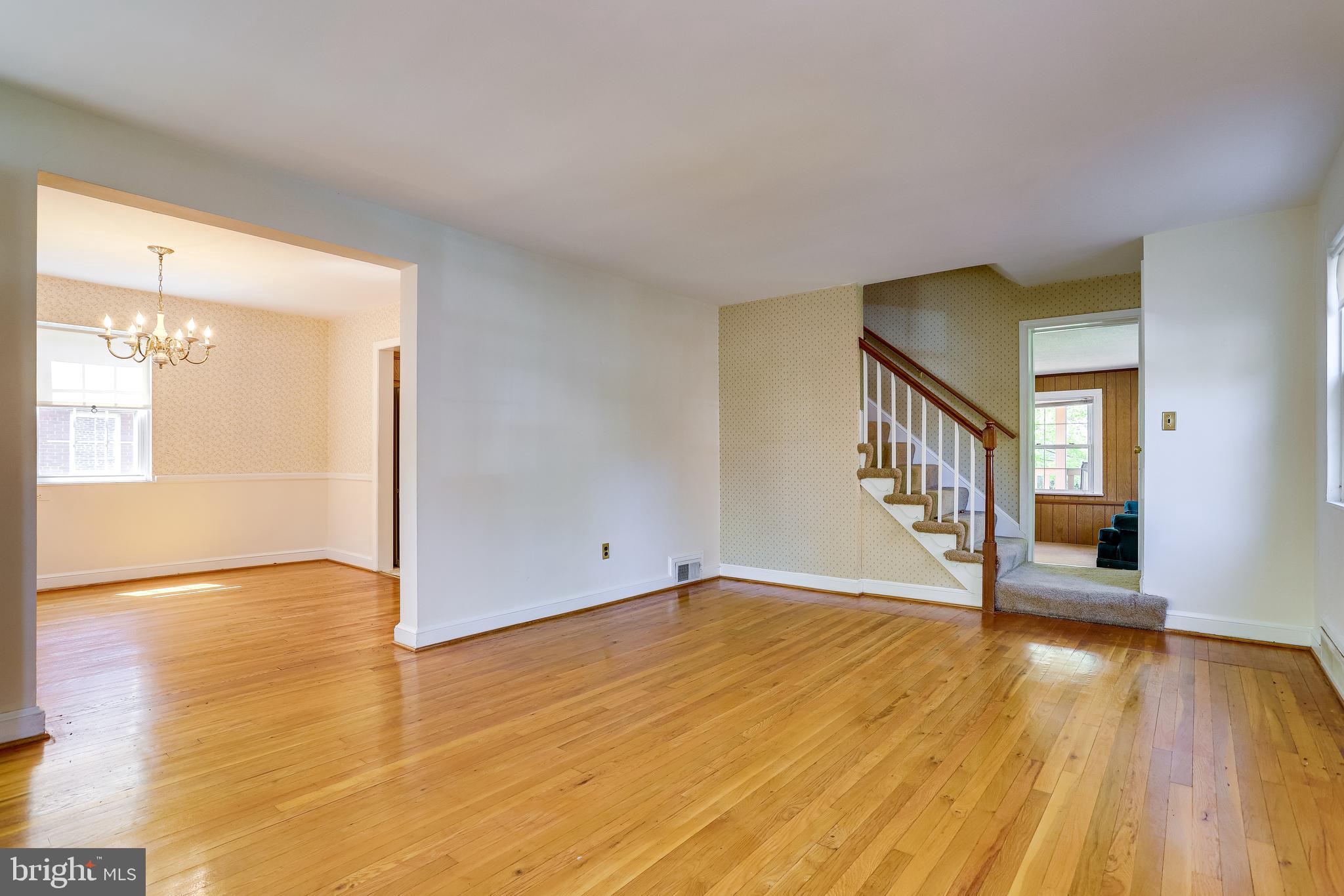 LEEWAY HEIGHTS - Residential