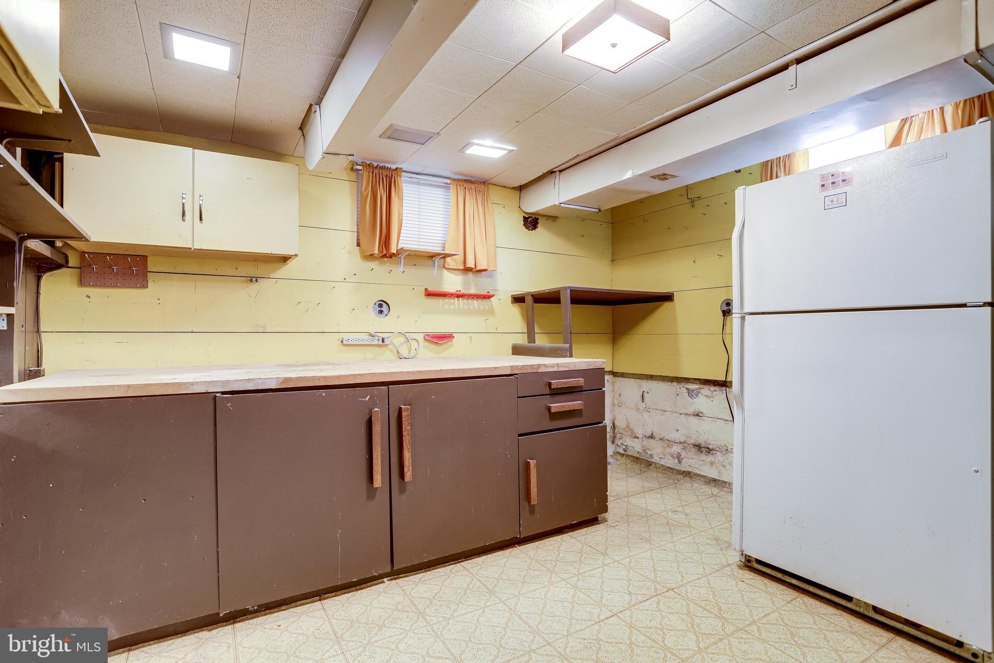 LEEWAY HEIGHTS - Residential