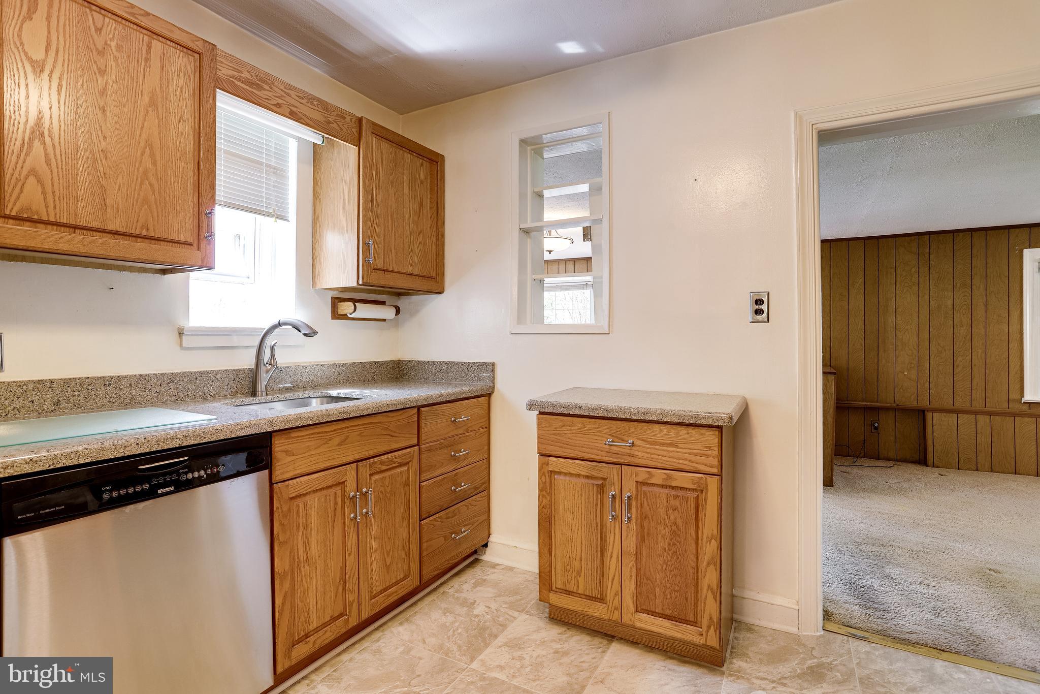 LEEWAY HEIGHTS - Residential