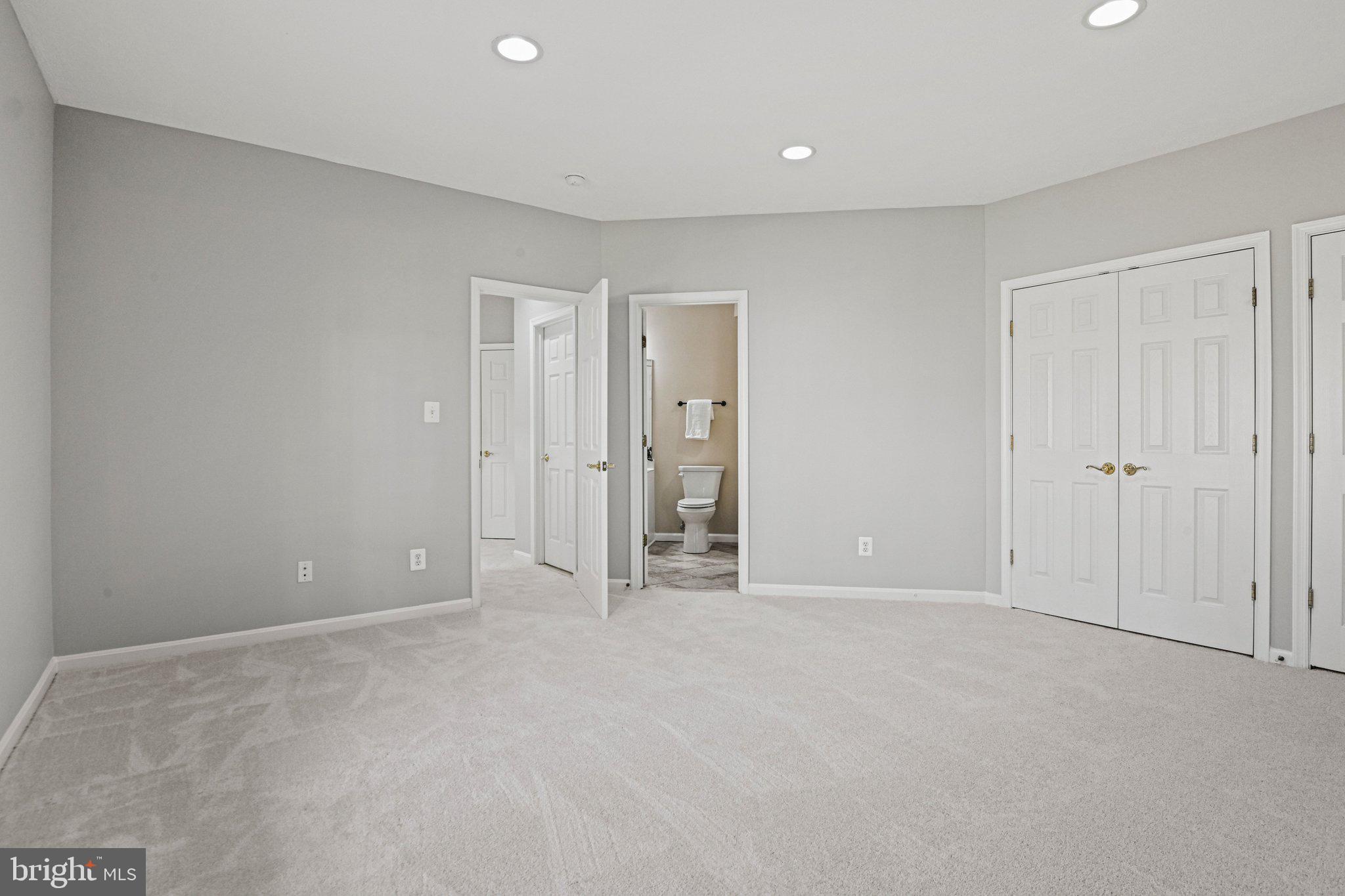 SPRING LAKE - Residential