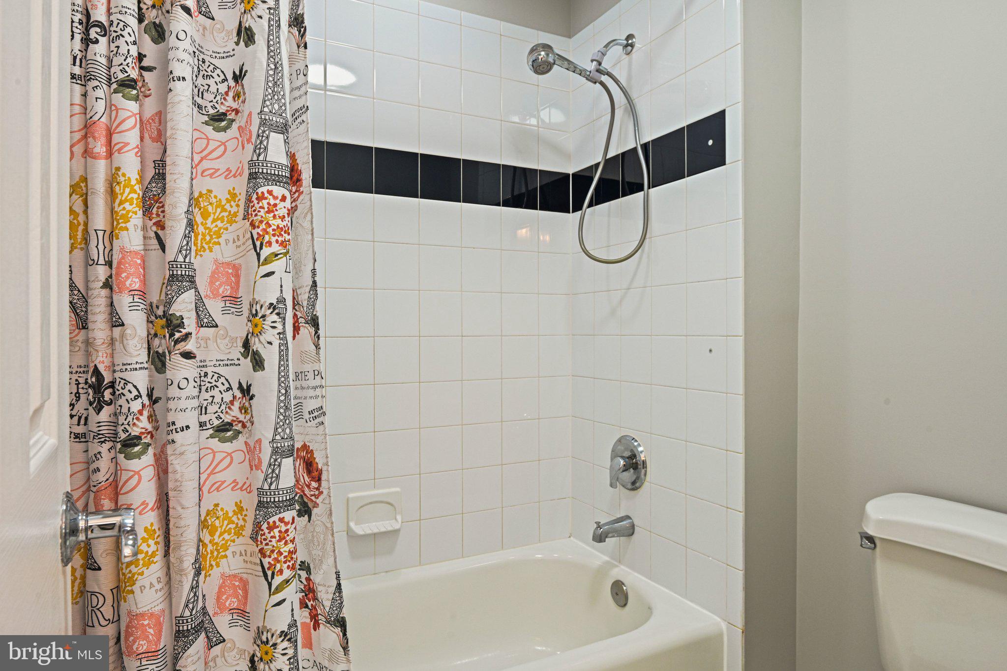 SPRING LAKE - Residential