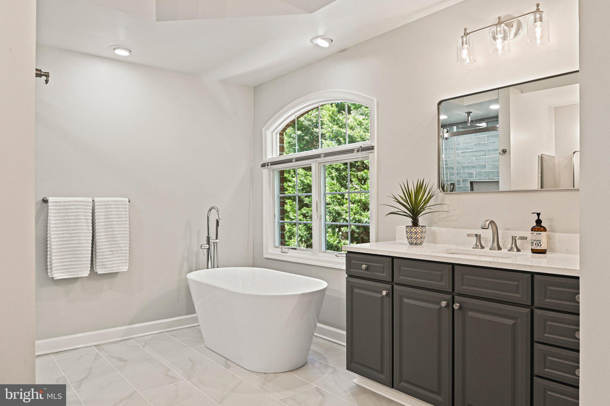 SPRING LAKE - Residential