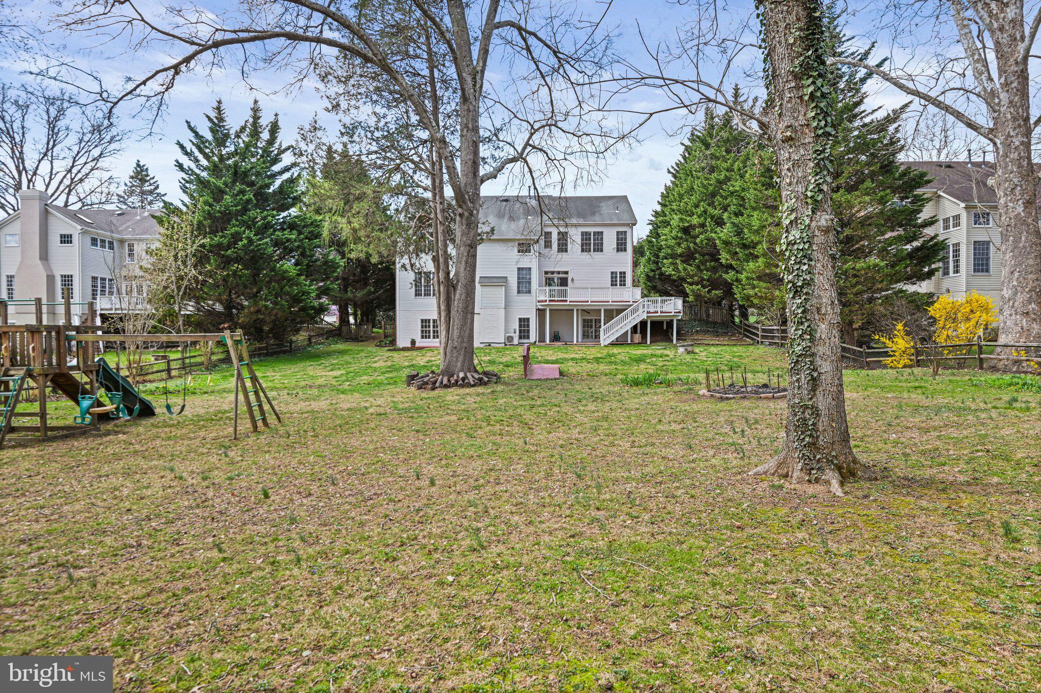 SPRING LAKE - Residential