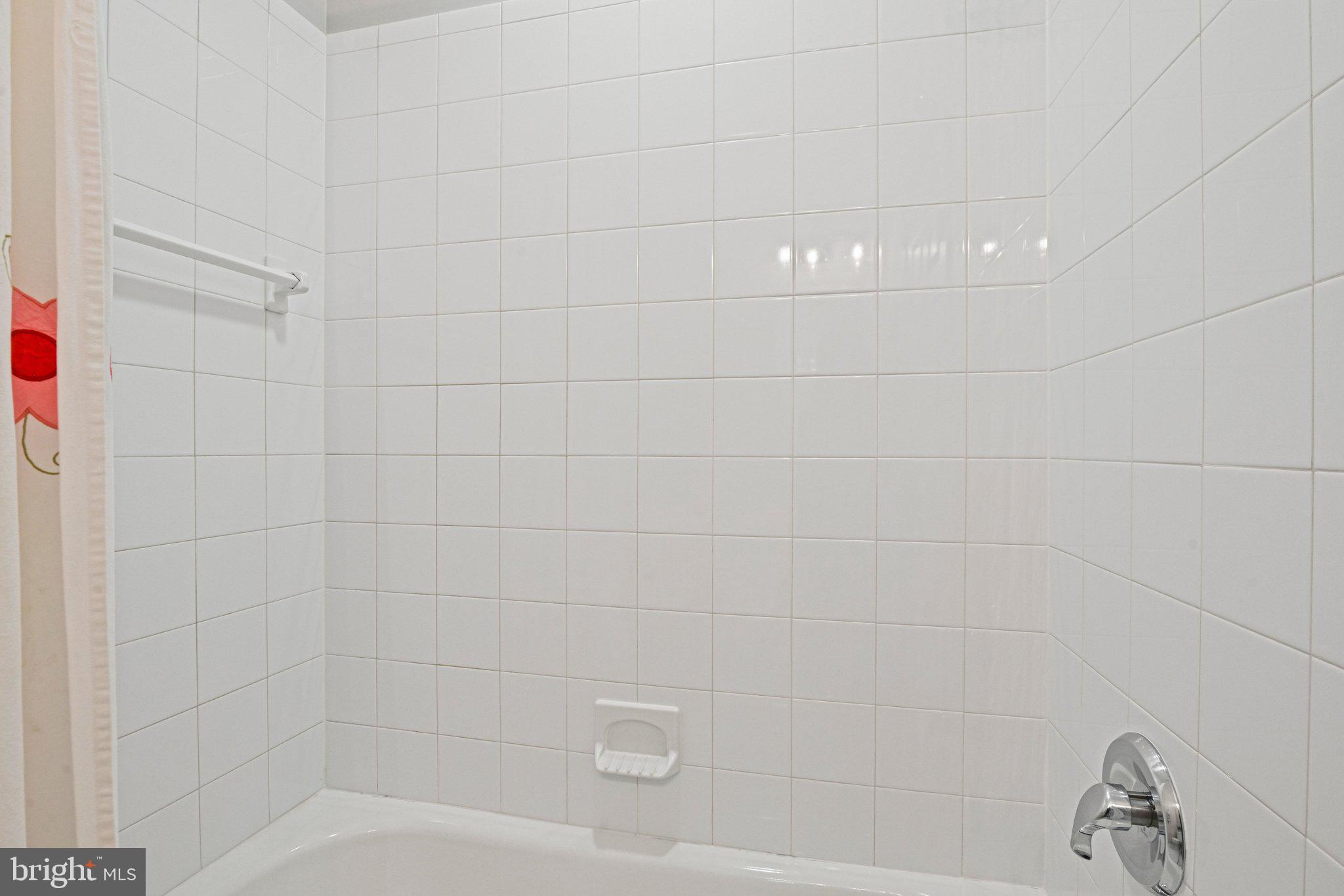 SPRING LAKE - Residential