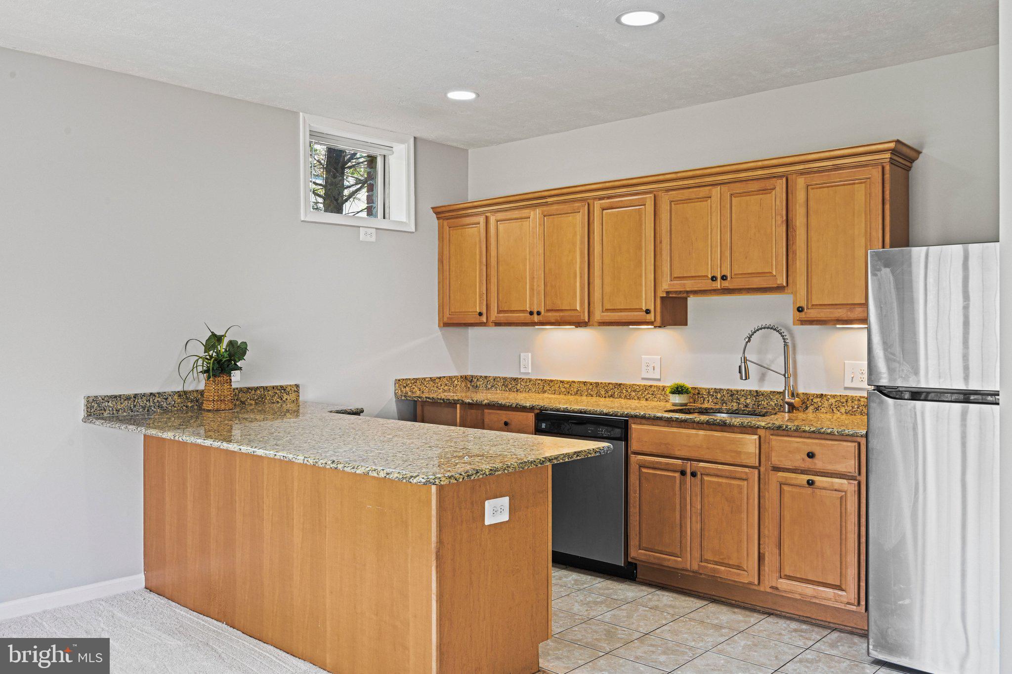 SPRING LAKE - Residential