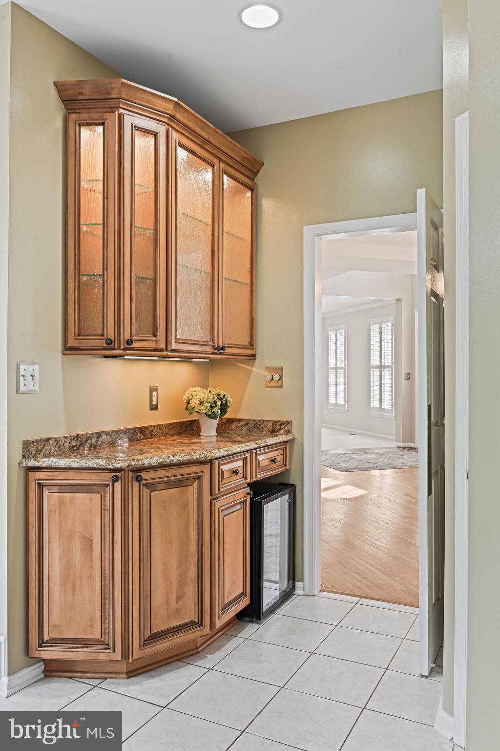 SPRING LAKE - Residential