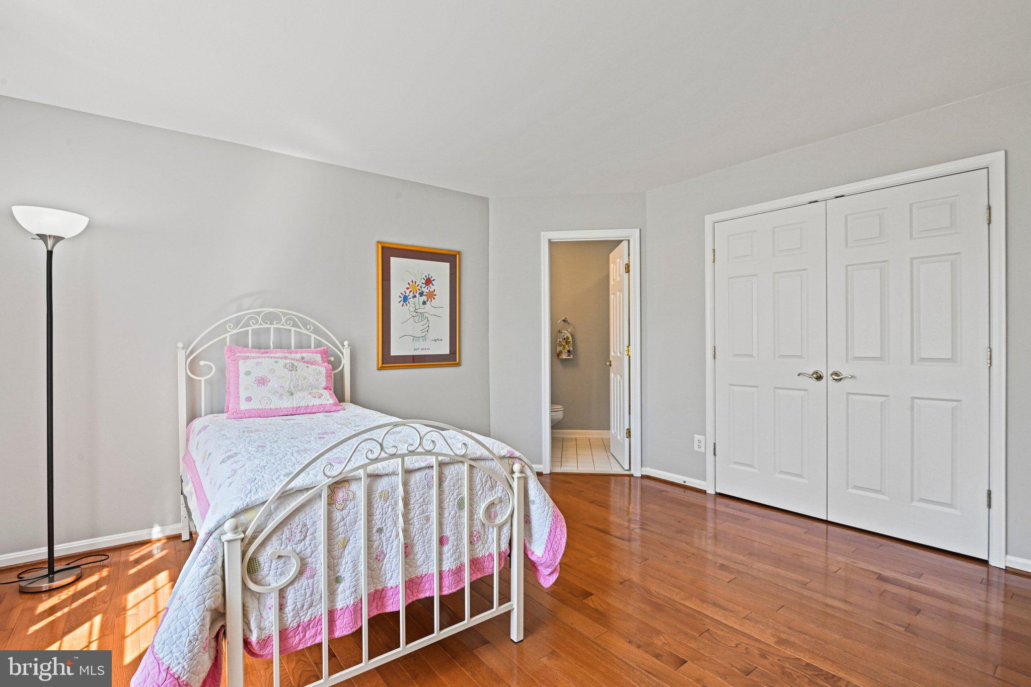 SPRING LAKE - Residential