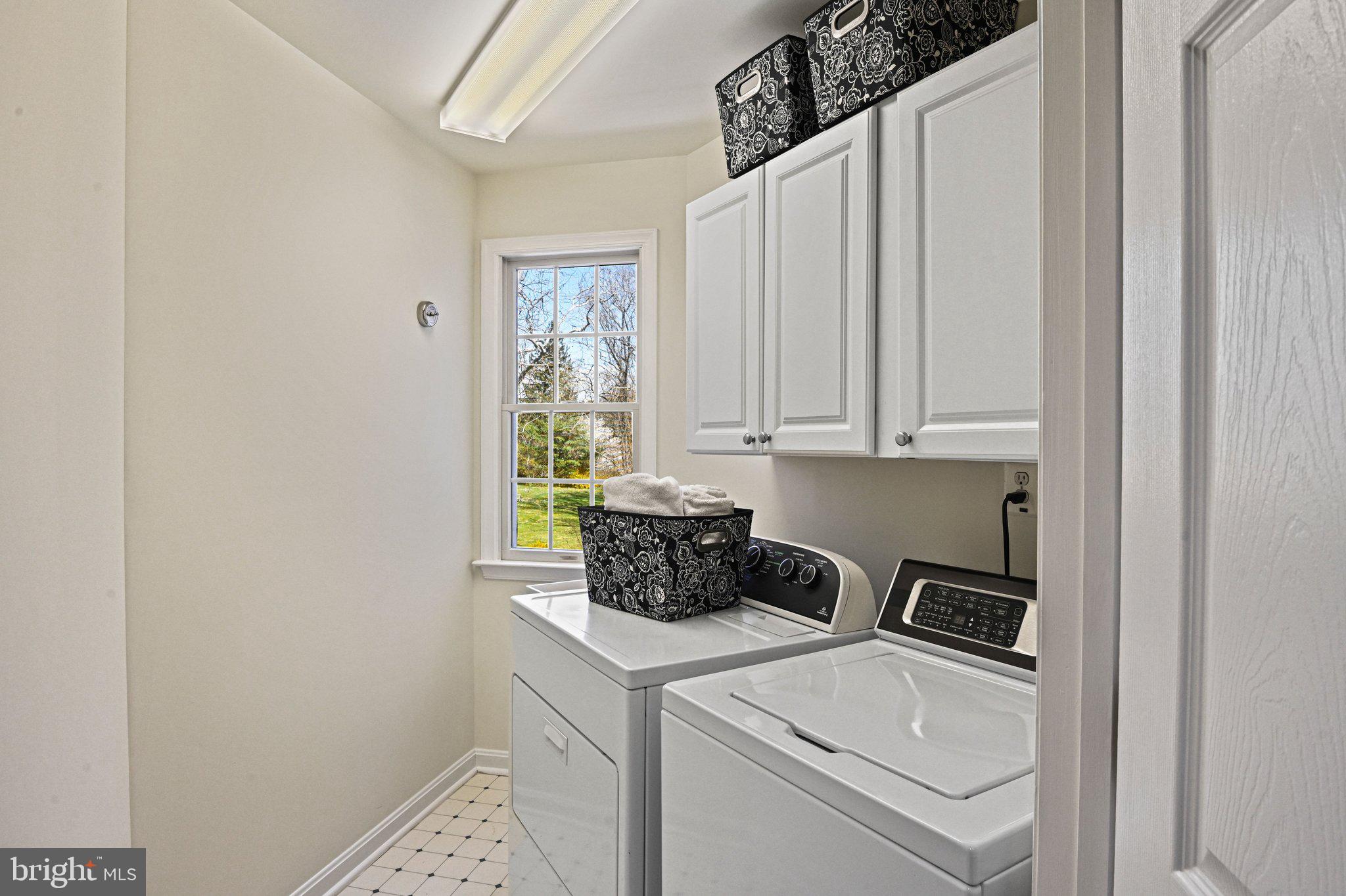 SPRING LAKE - Residential