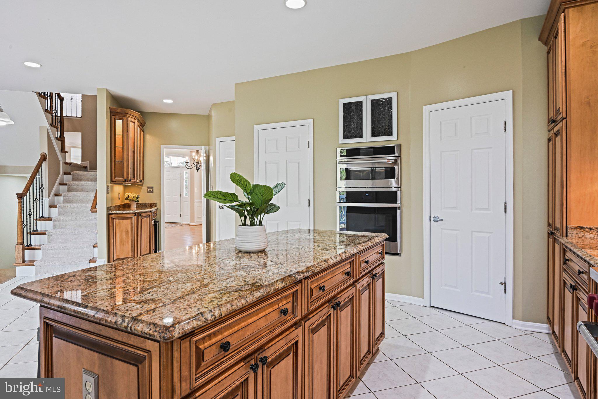 SPRING LAKE - Residential