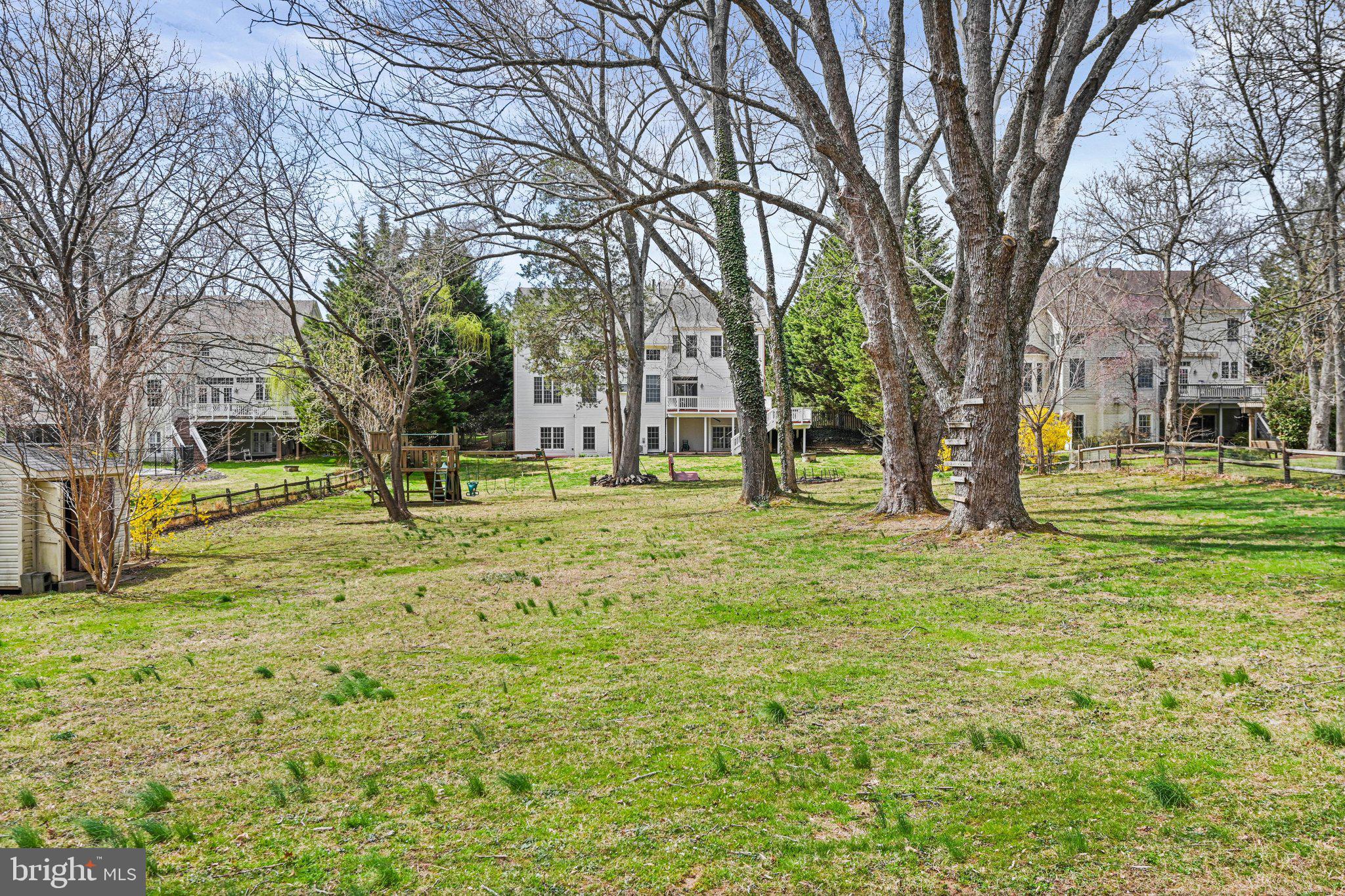 SPRING LAKE - Residential
