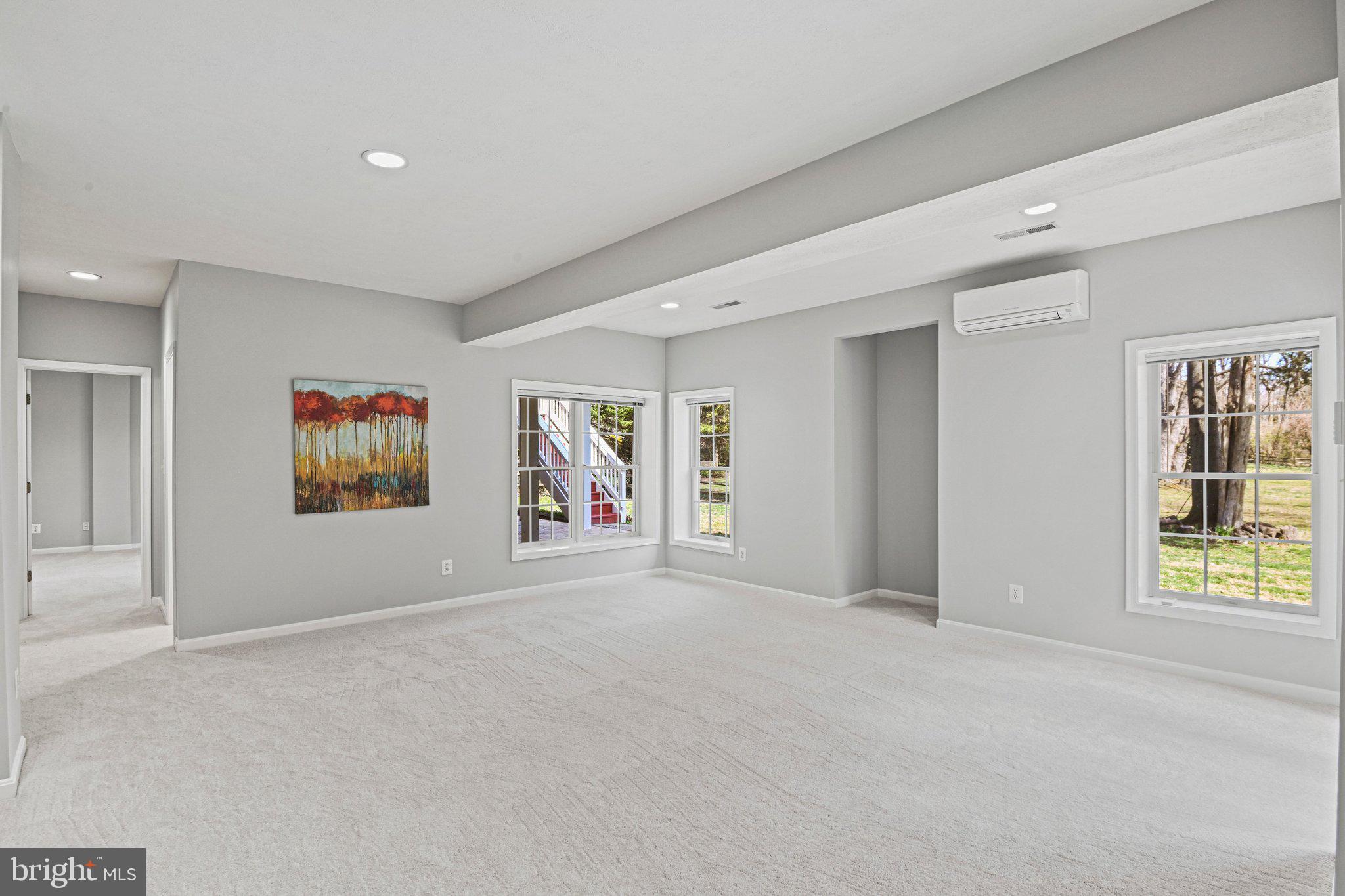 SPRING LAKE - Residential